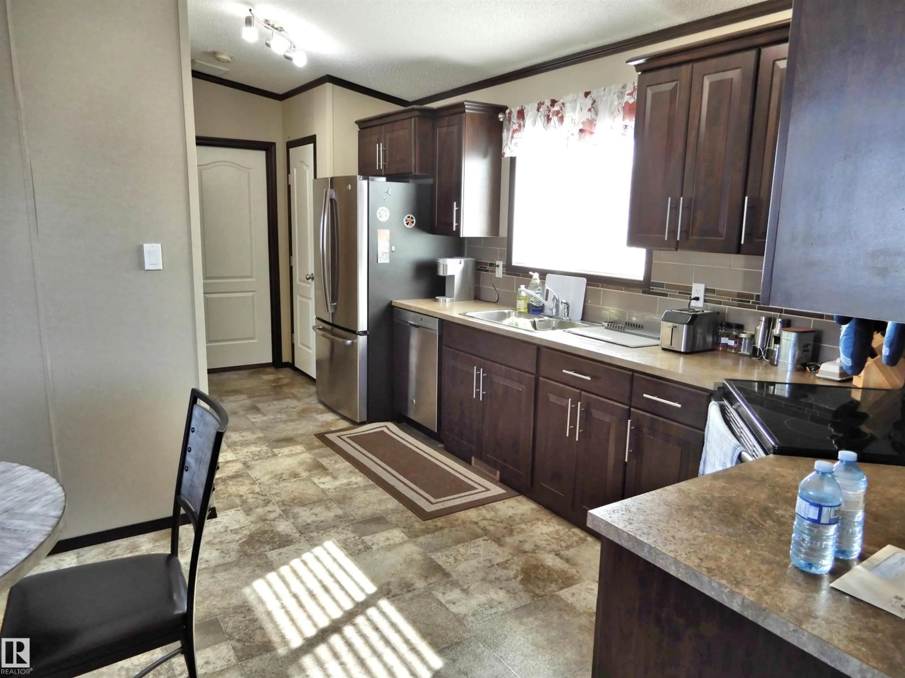 Unknown for 3 ASPEN AVENUE, Morinville Alberta T8R2P7