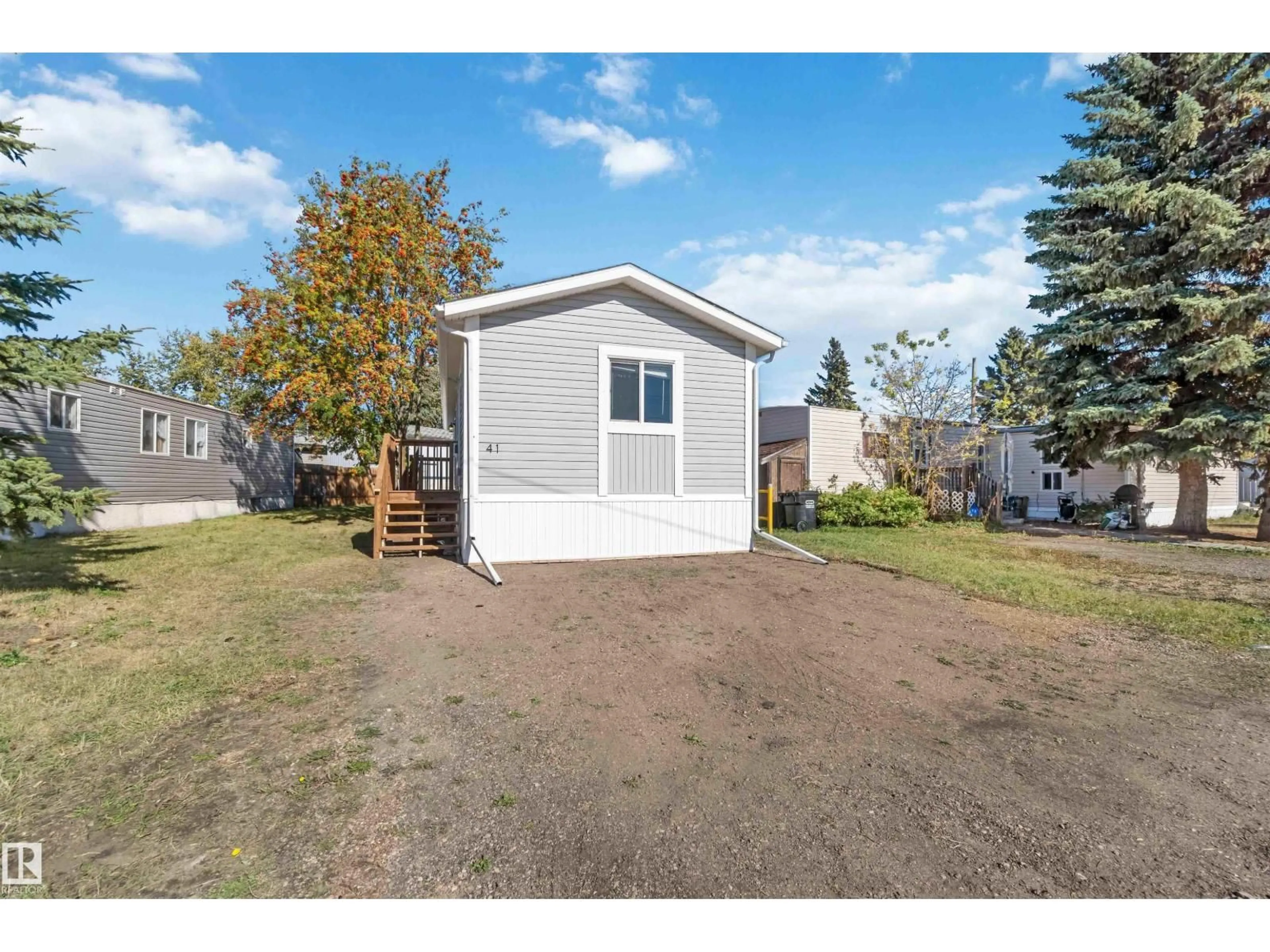 Shed for 4839 47 ST, Gibbons Alberta T0A1N0