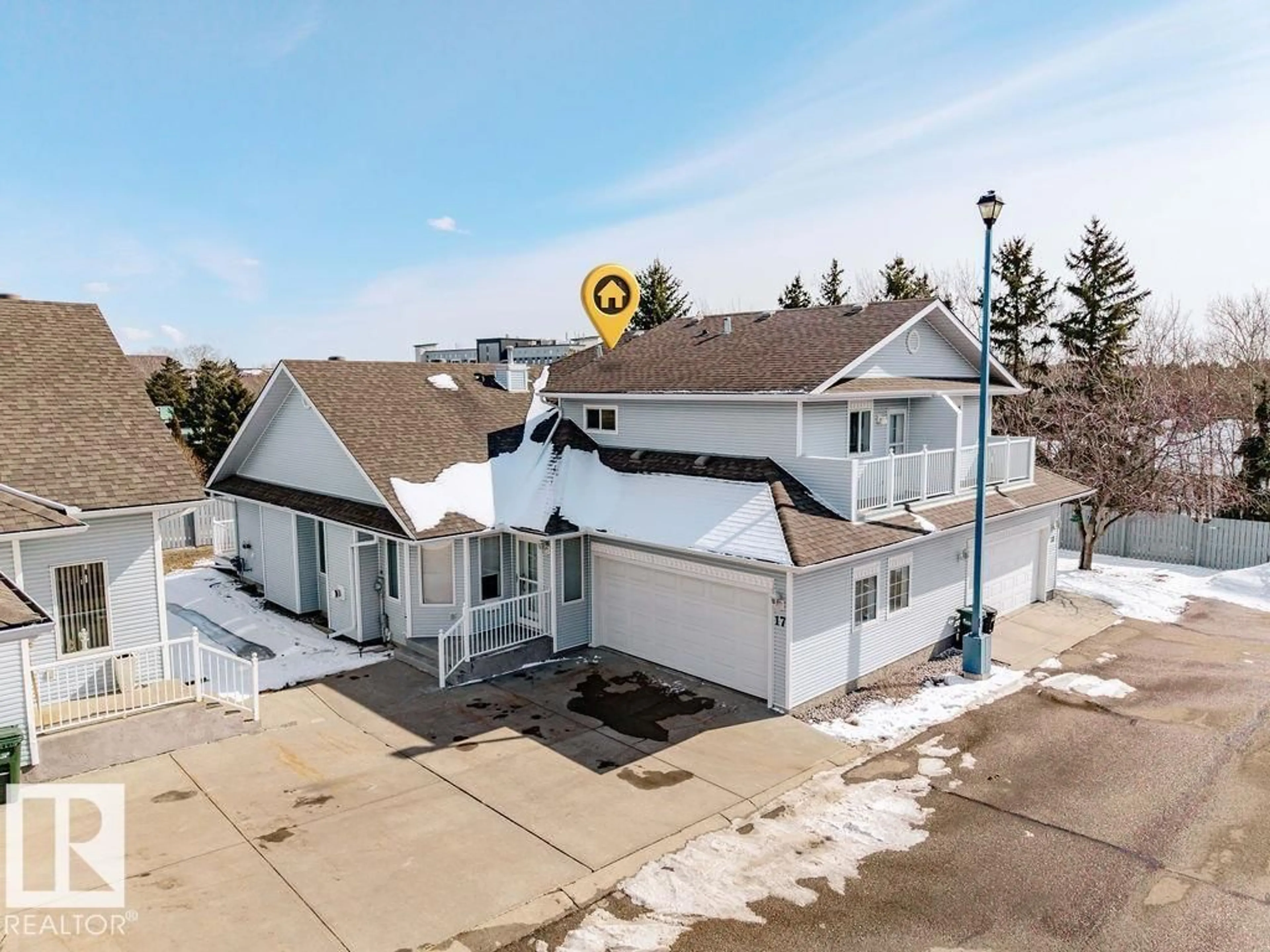 A pic from outside/outdoor area/front of a property/back of a property/a pic from drone, street for 65 - 17 CRANFORD DR, Sherwood Park Alberta T8H1W5