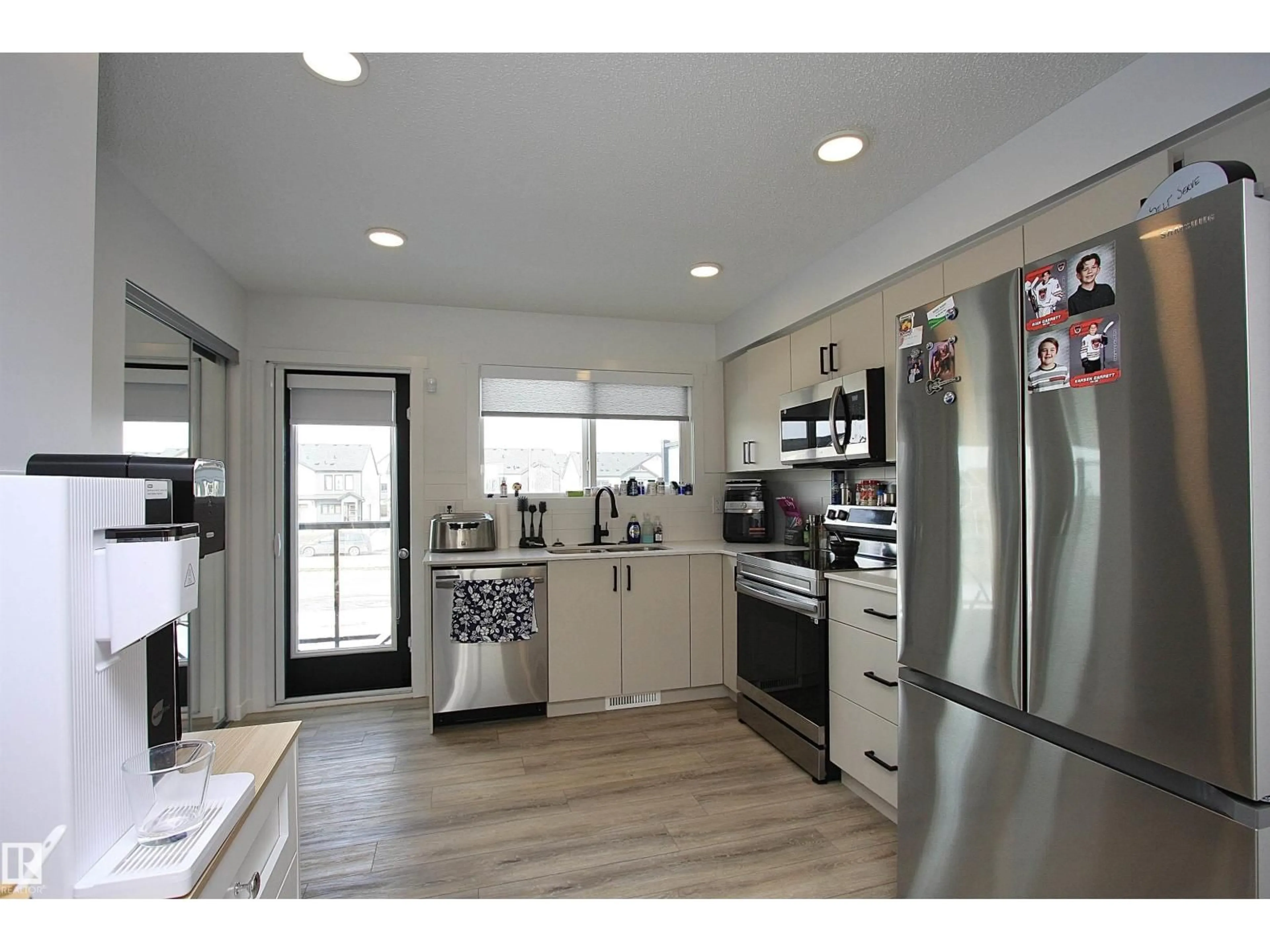 Unknown for 253 MARQUIS BV, Edmonton Alberta T5Y4E7