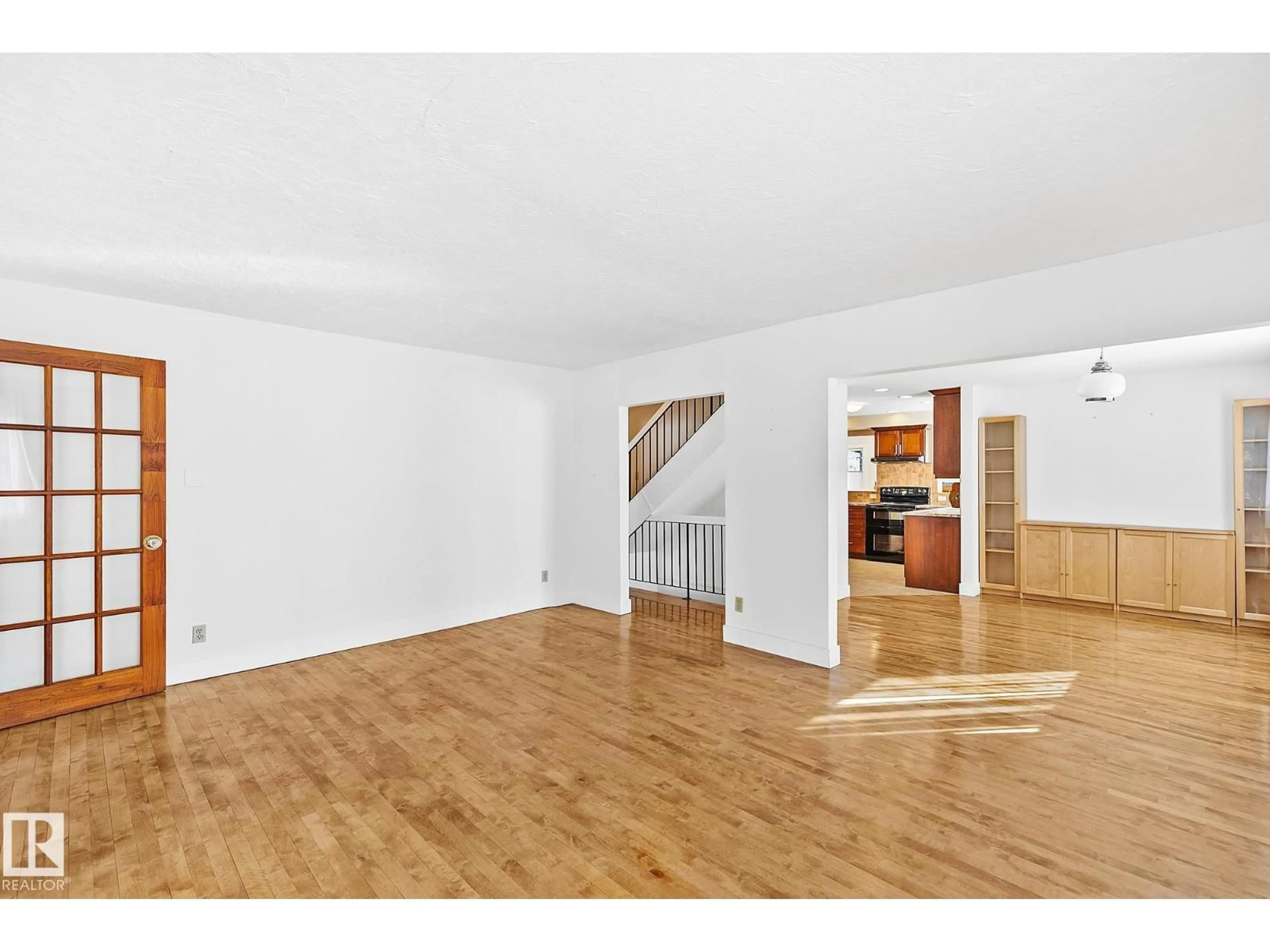 Unknown for NW - 10823 130 ST, Edmonton Alberta T5M0Z2