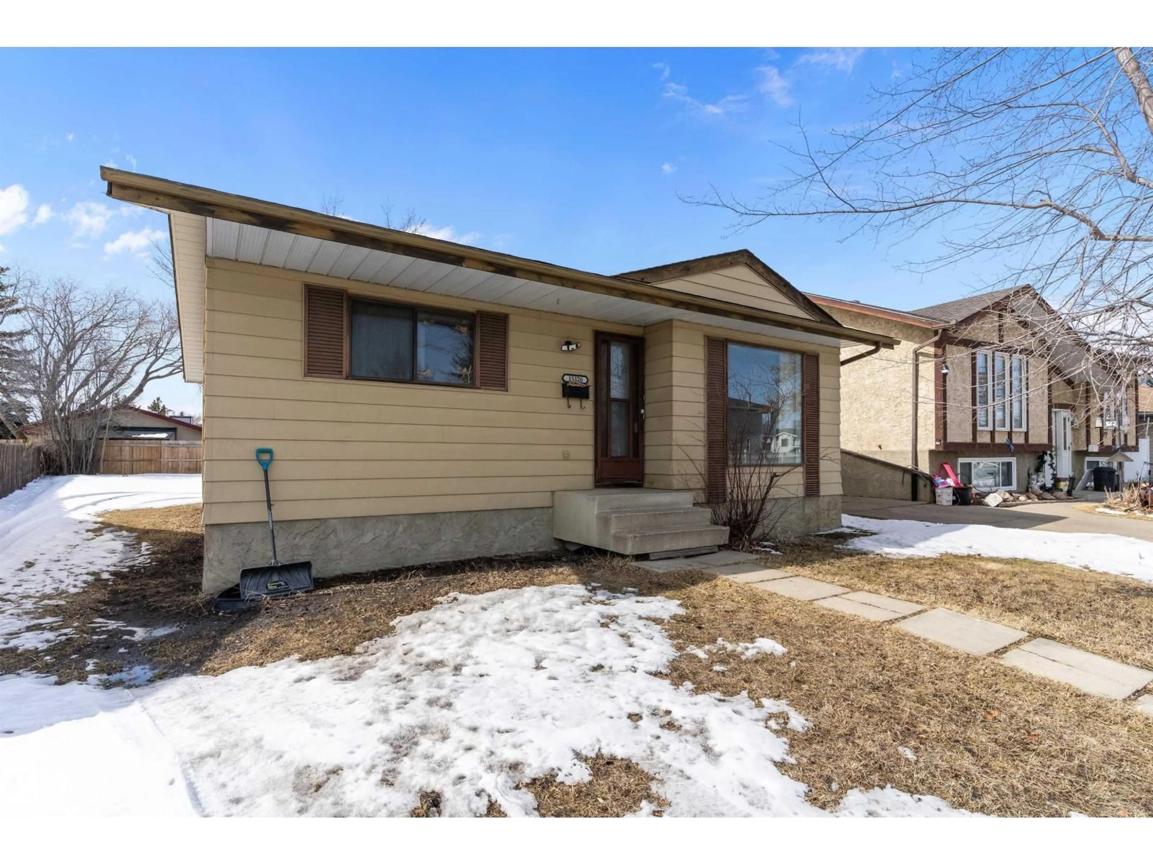 Unknown for NW - 15120 20 ST, Edmonton Alberta T5Y2A8