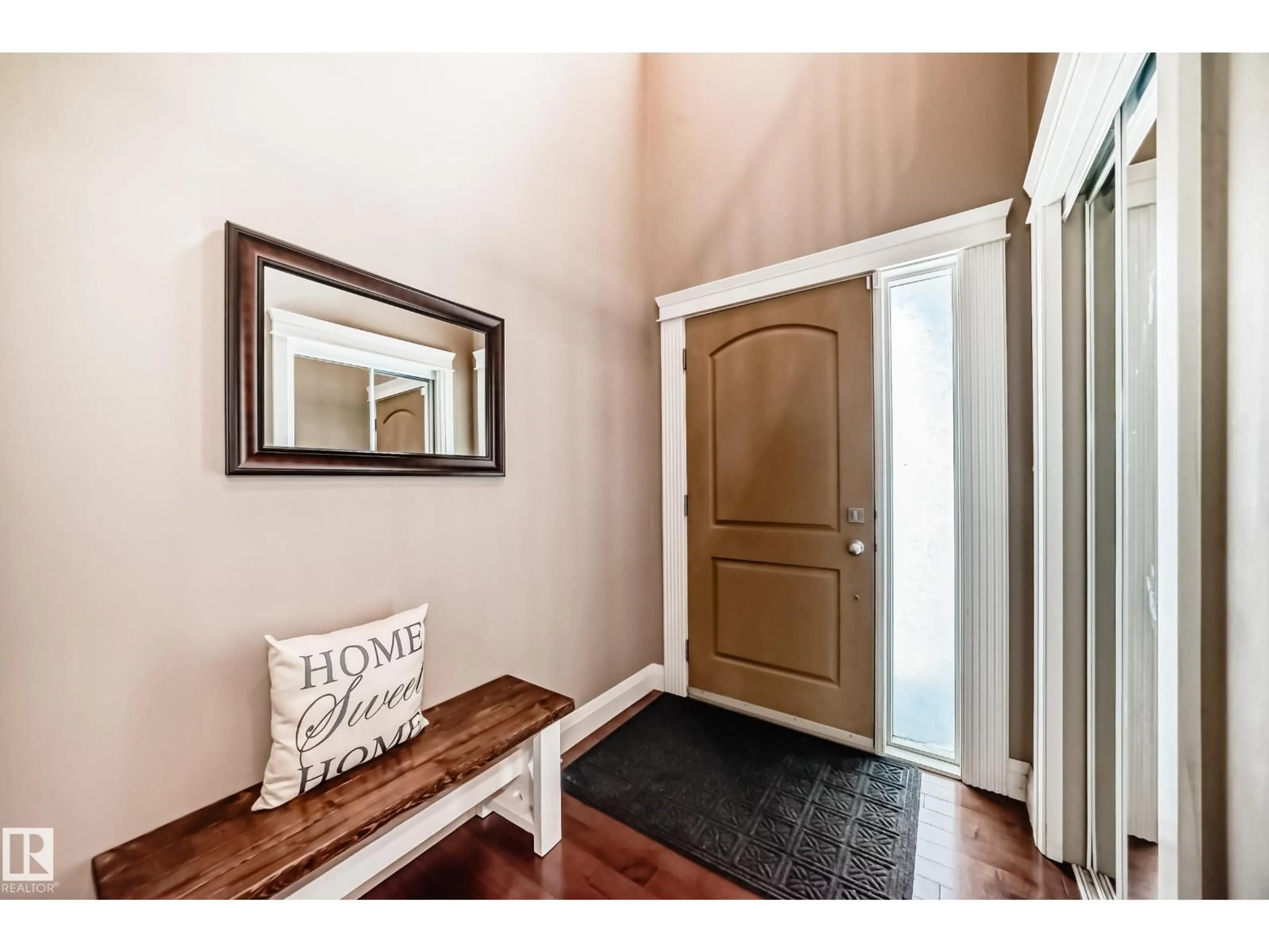 Indoor entryway for 3220 151 AV, Edmonton Alberta T5Y0J9