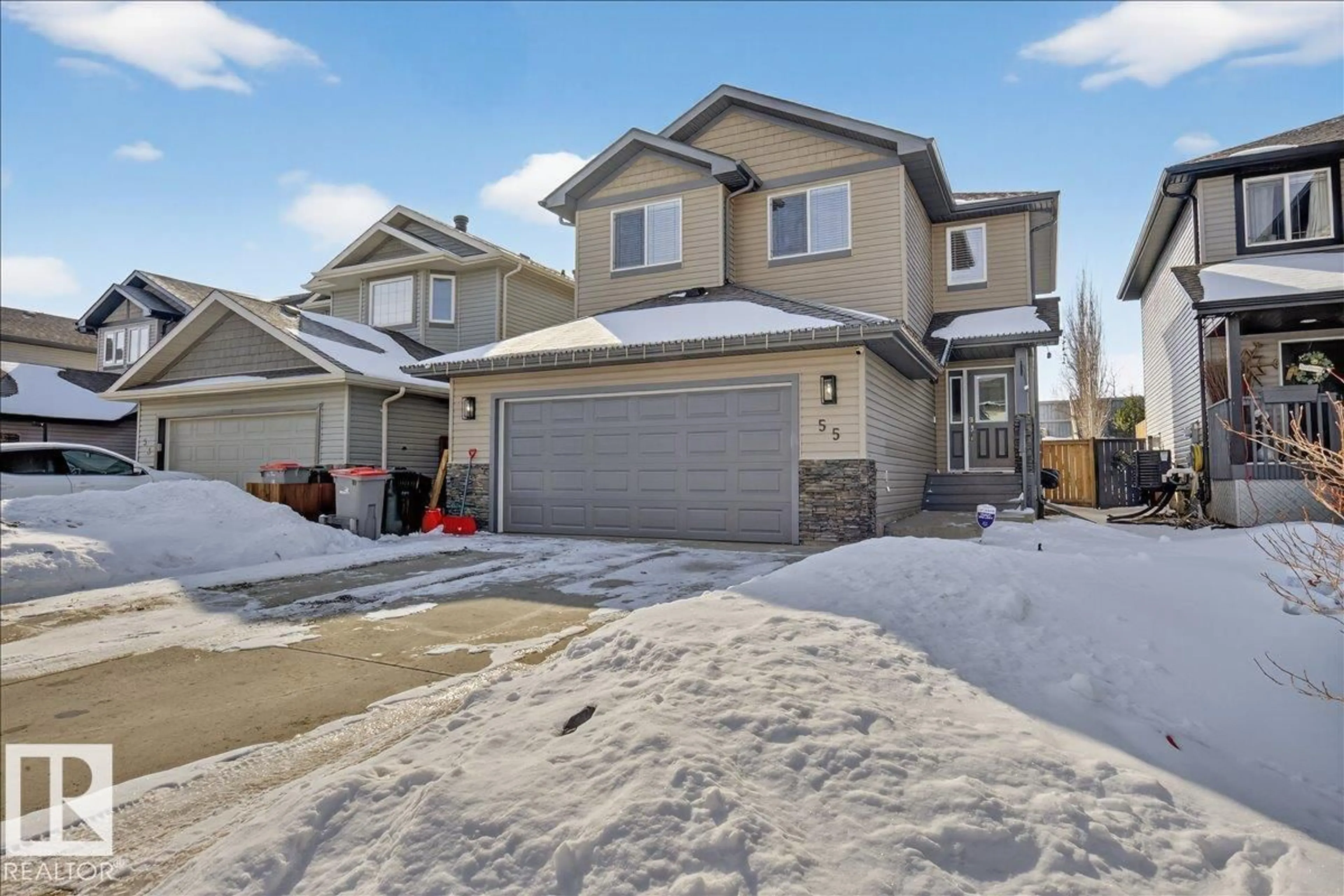 A pic from outside/outdoor area/front of a property/back of a property/a pic from drone, street for 55 SILVERSTONE DRIVE, Stony Plain Alberta T7Z0E8