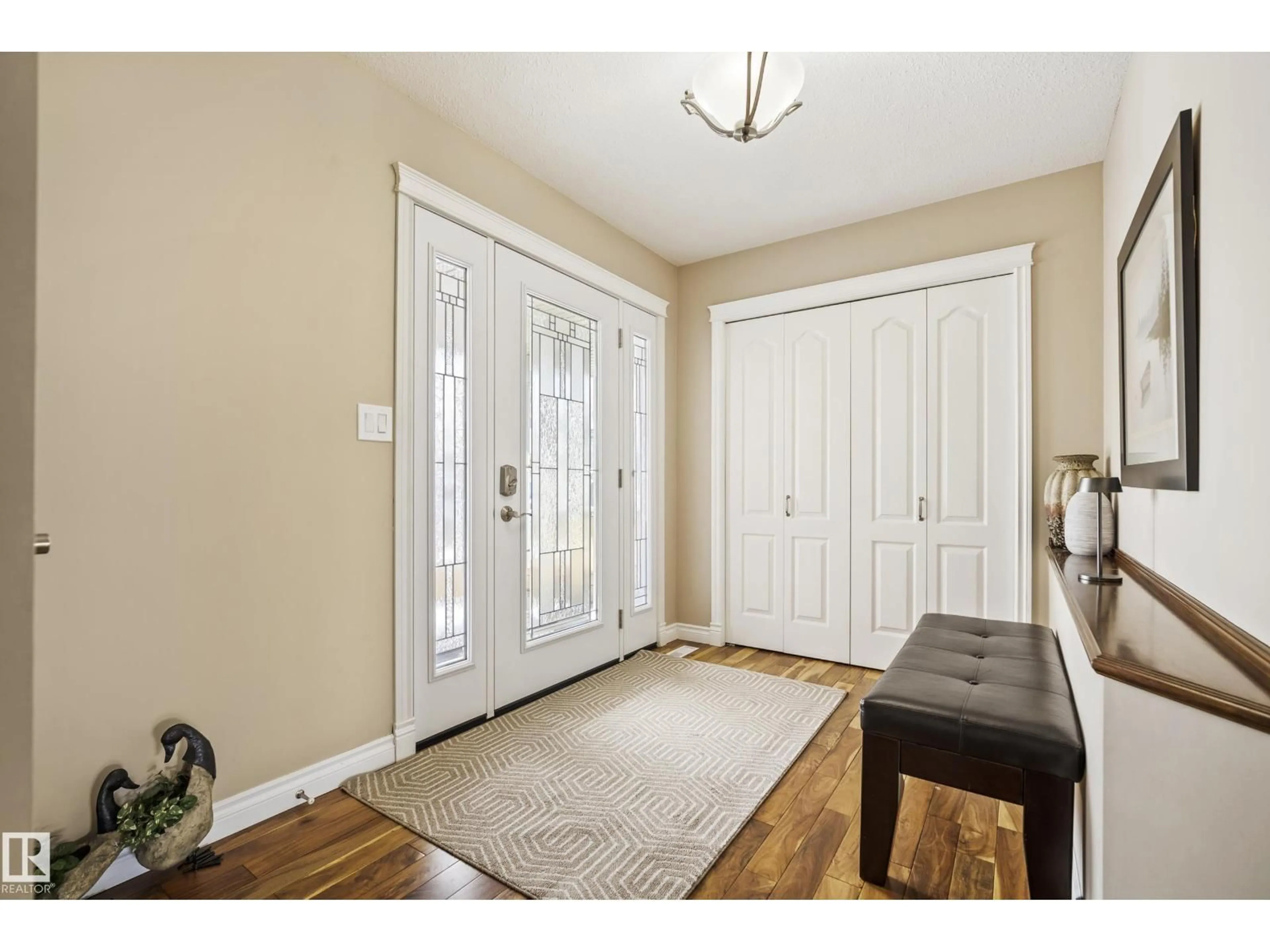 Indoor entryway for 53 RIDGEPOINT WY, Sherwood Park Alberta T8A6B2