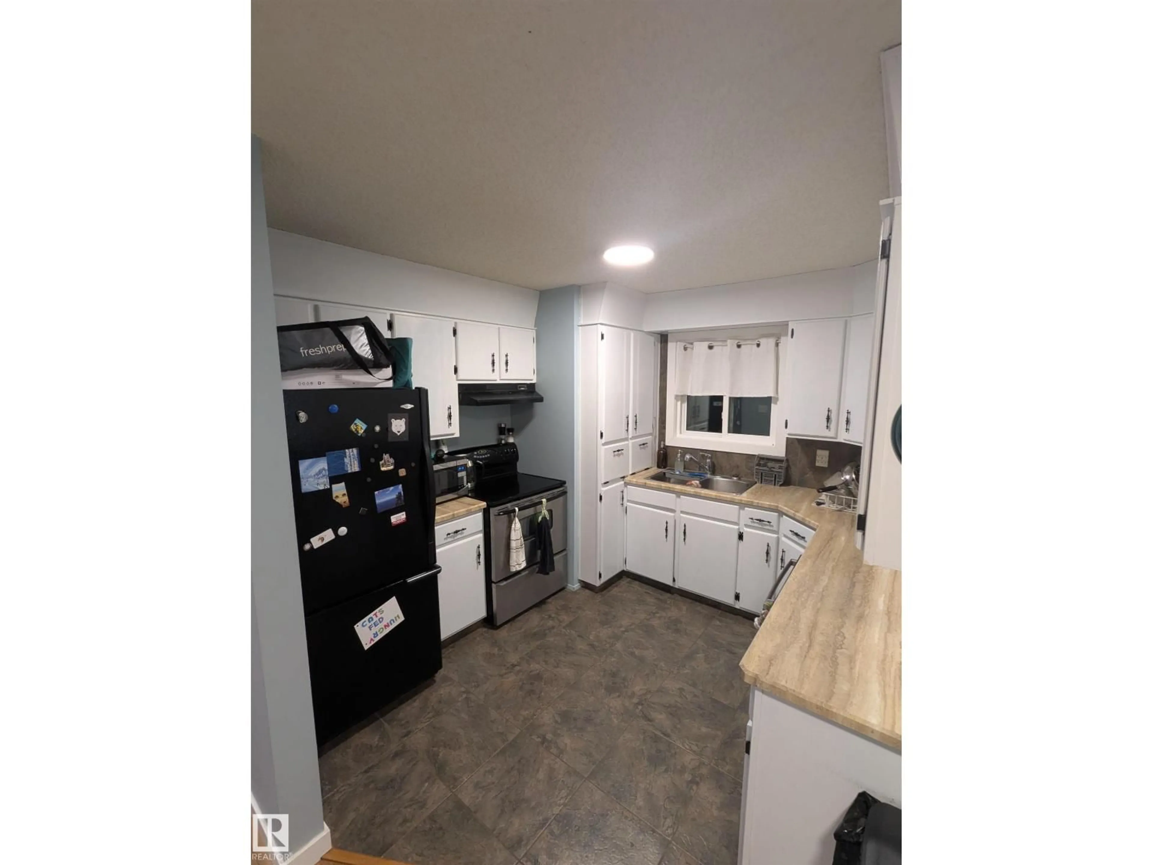 Standard kitchen, unknown for #2 - 9140 149 ST, Edmonton Alberta T5R1C2