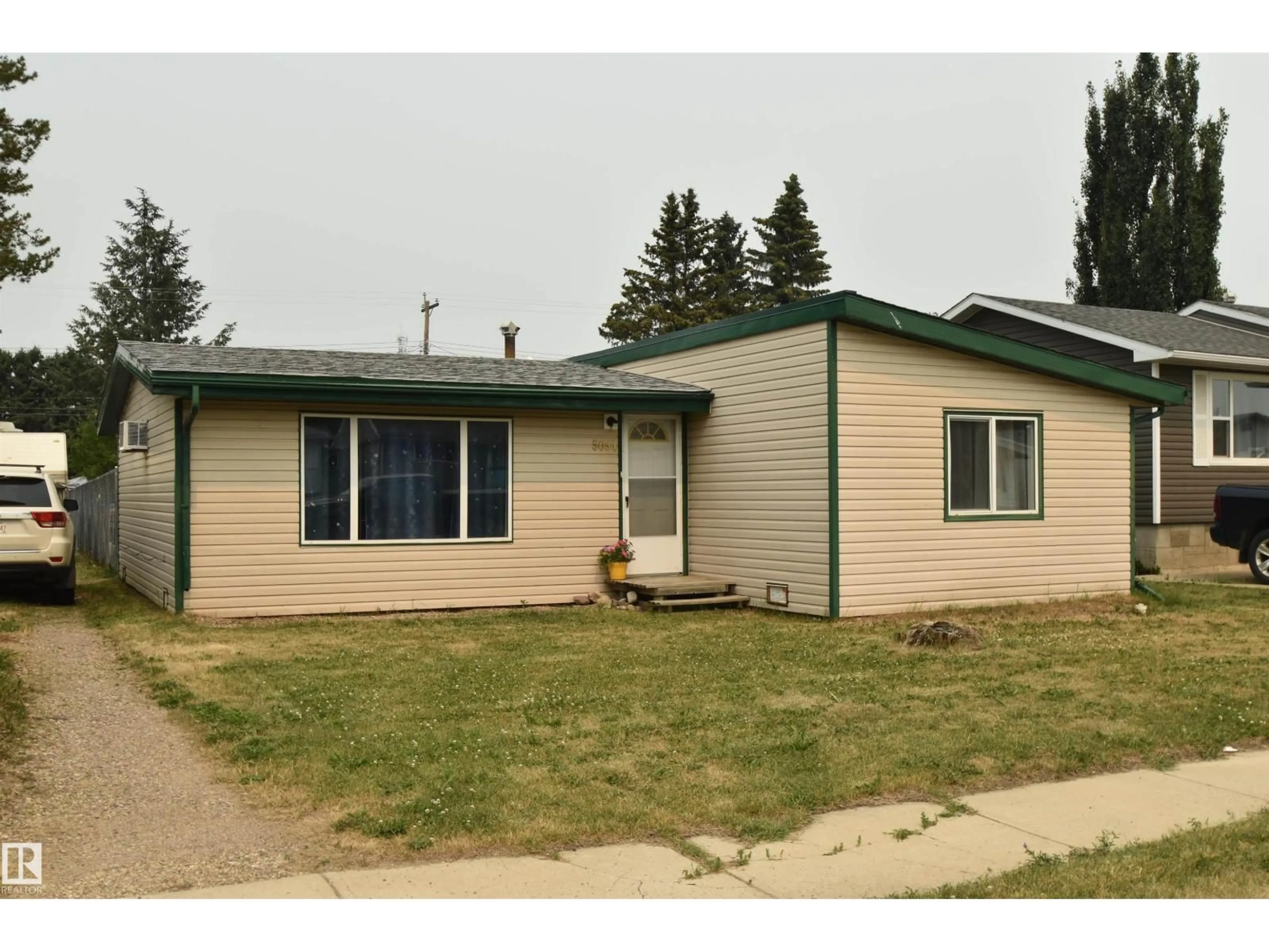 Unknown for 5034 45 AV, St. Paul Town Alberta T0A3A4