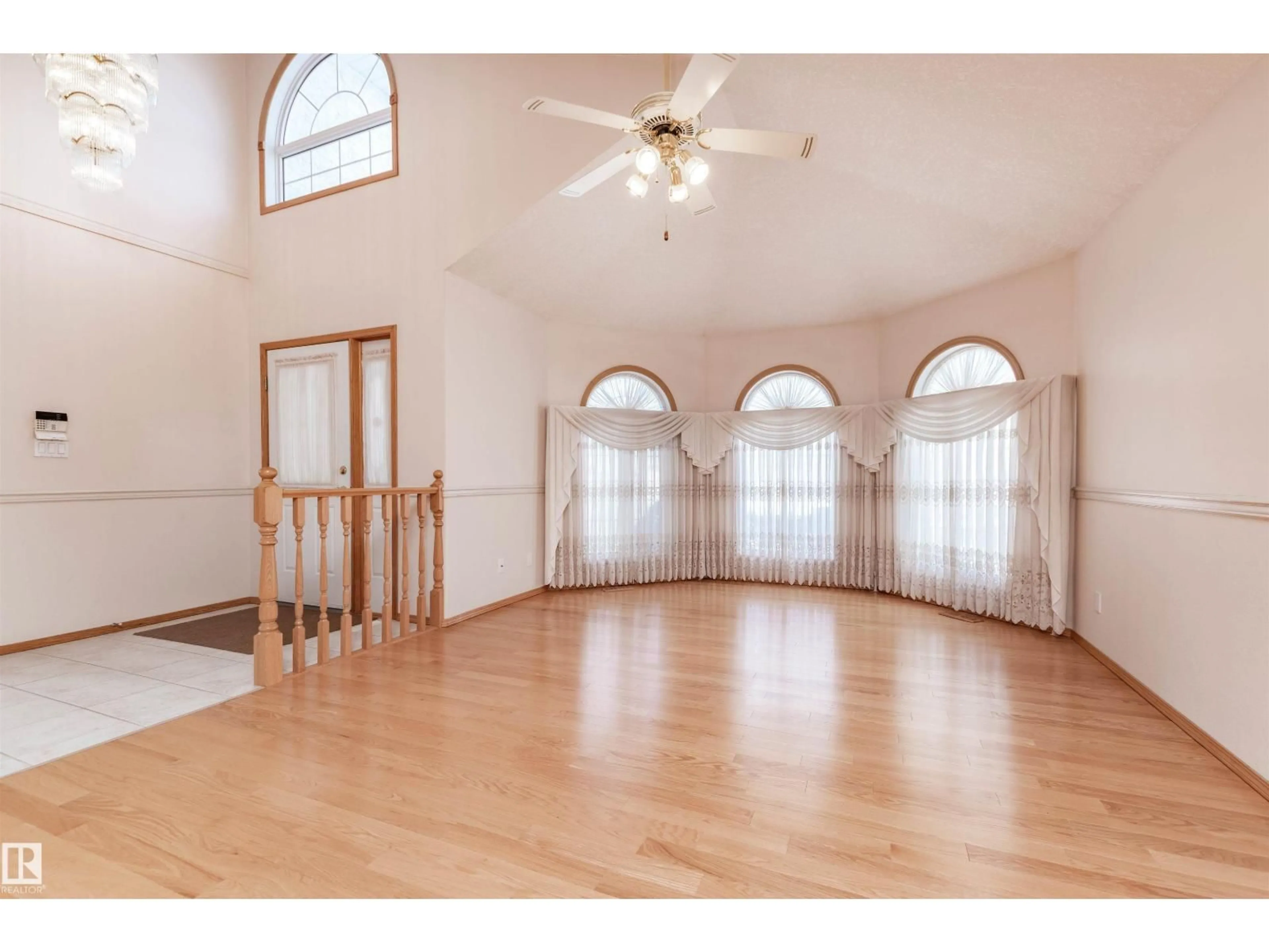 Unknown for NW - 5735 161 AV, Edmonton Alberta T5Y2S9