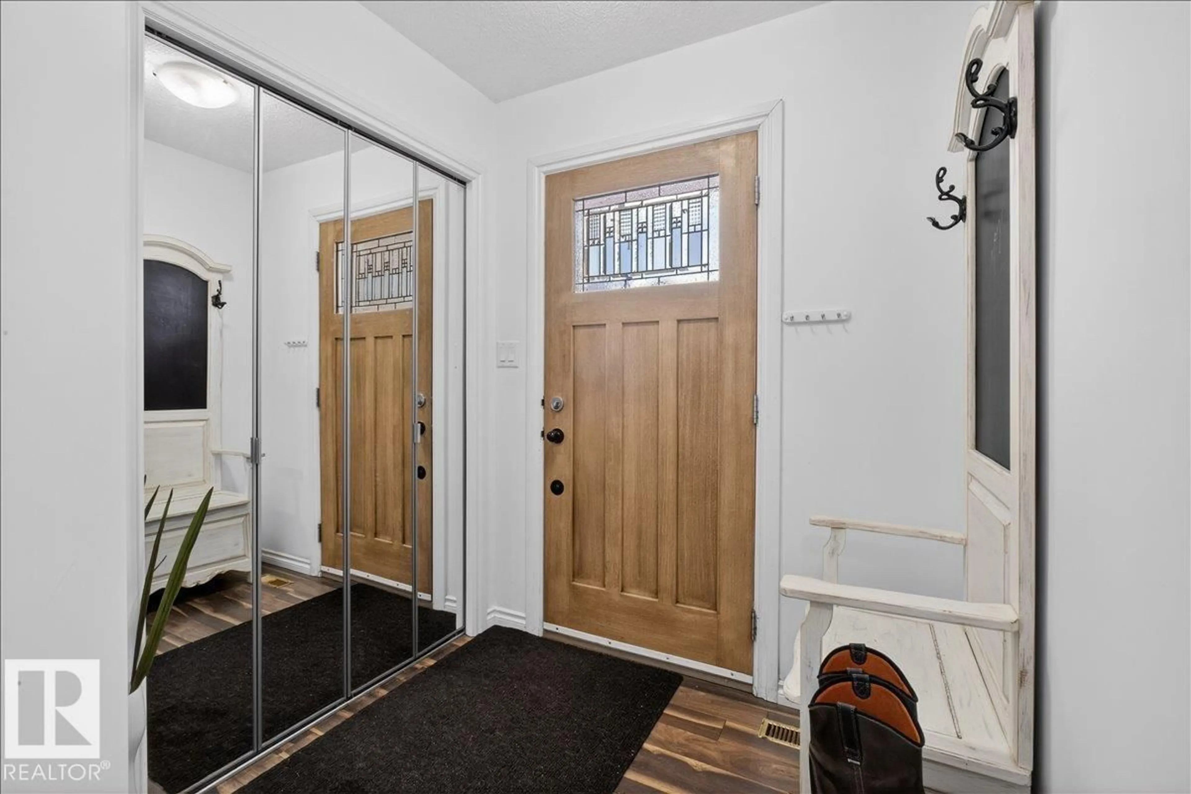 Indoor entryway for #123 - 5420 GRANT MACEWAN BV, Leduc Alberta T9E0M1