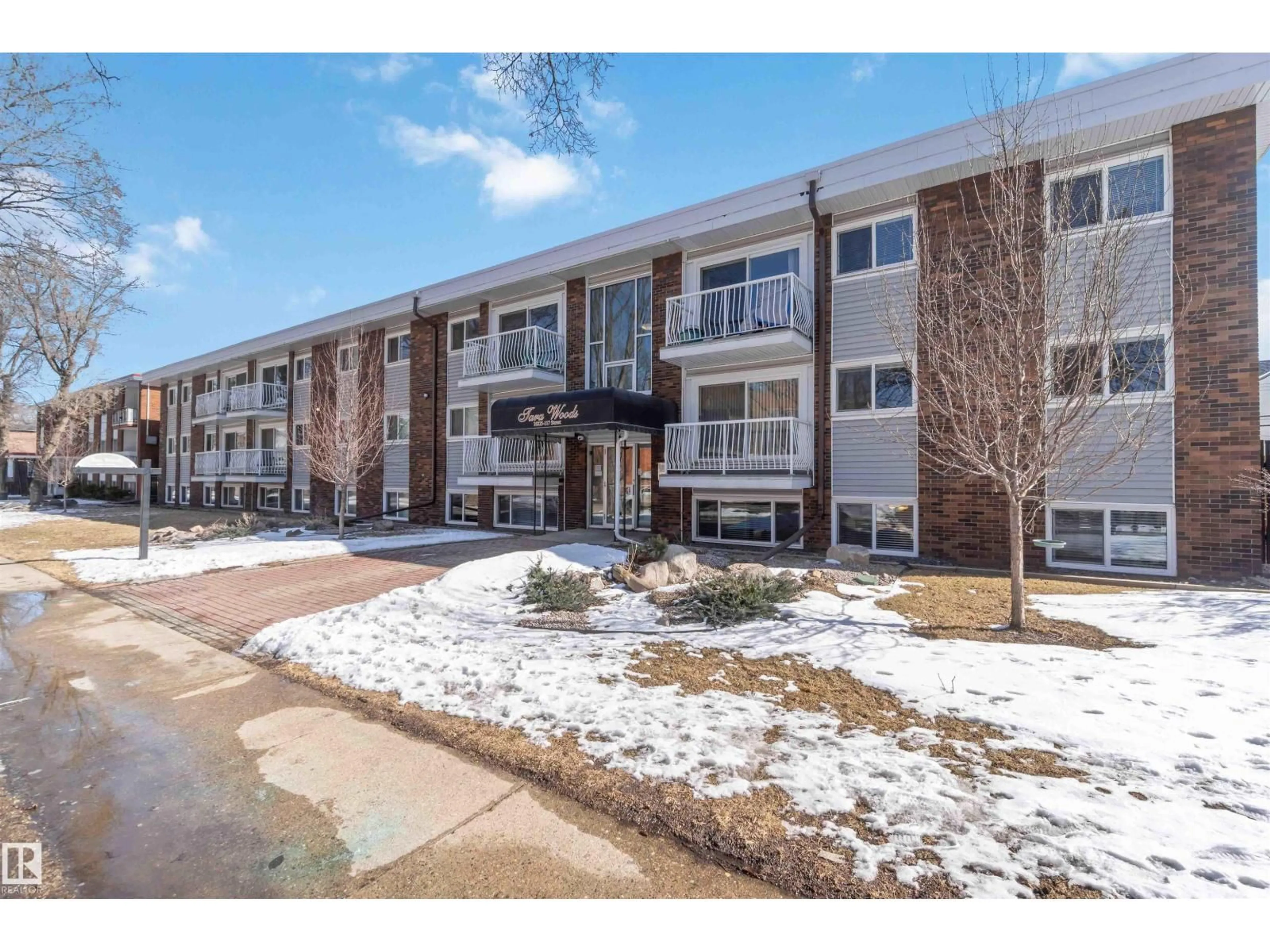 Unknown for #111 - 10225 117 ST, Edmonton Alberta T5K1X7