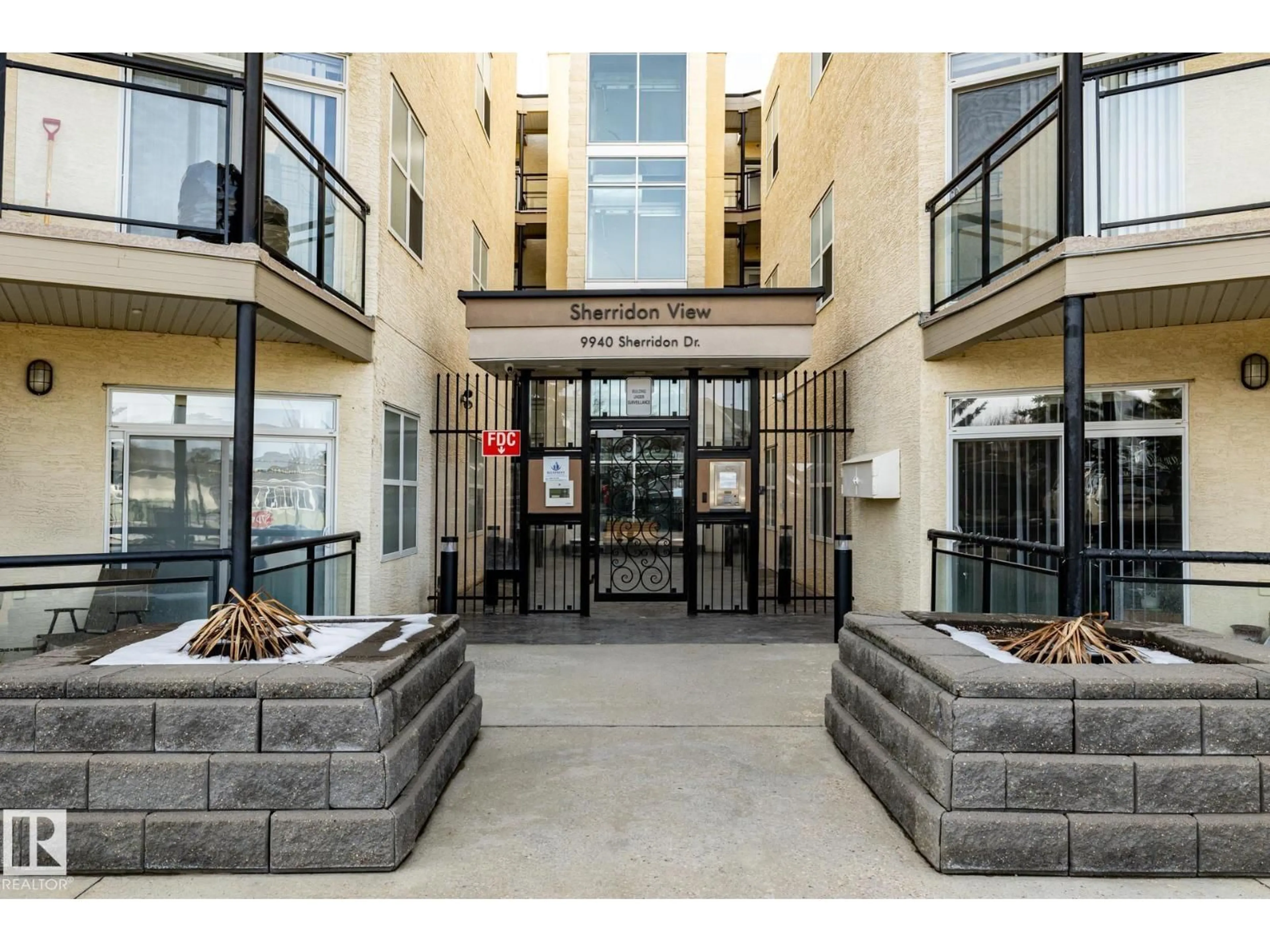 Indoor foyer for #214 - 9940 SHERRIDON DR, Fort Saskatchewan Alberta T8L4C9