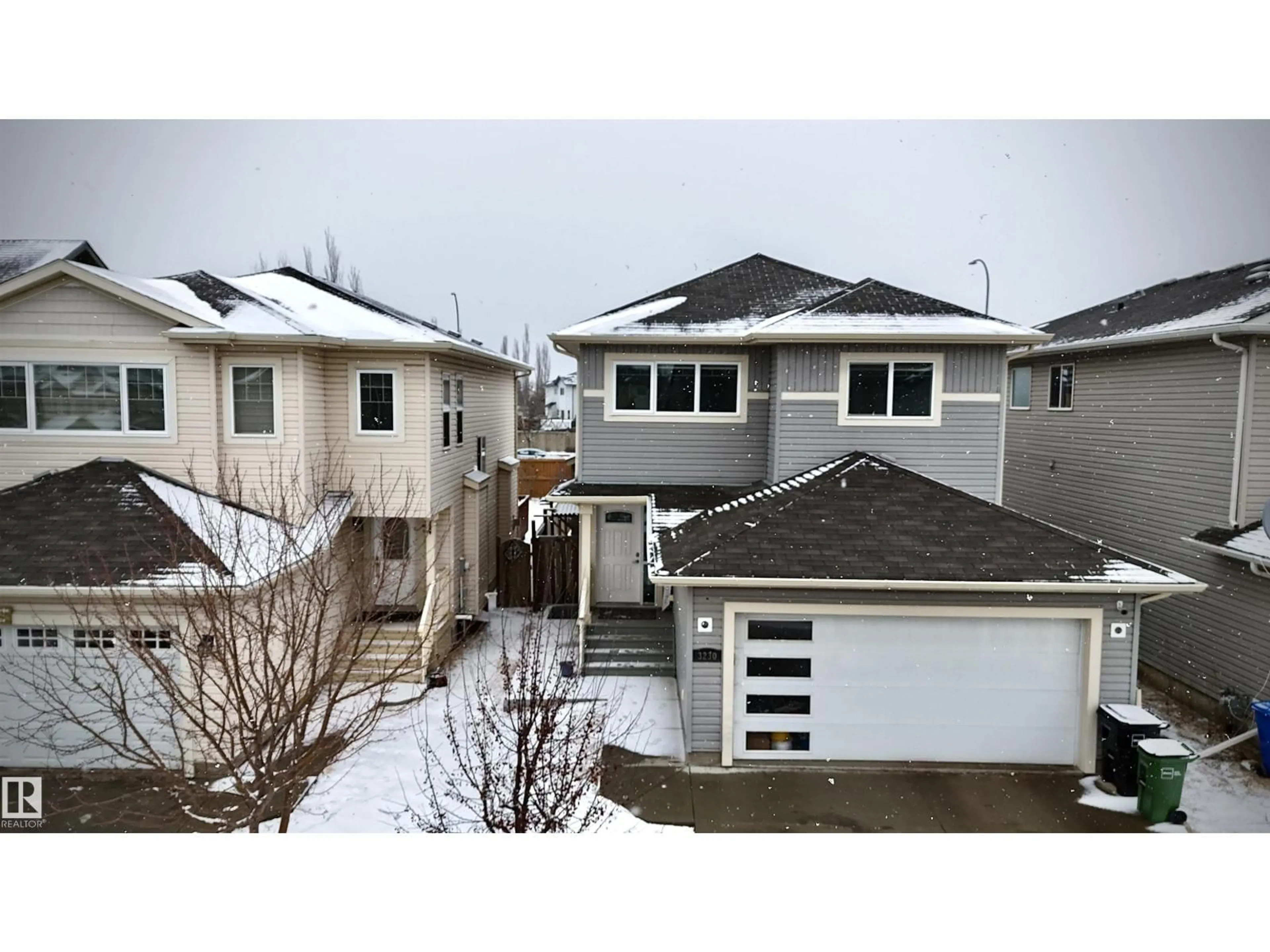 A pic from outside/outdoor area/front of a property/back of a property/a pic from drone, street for 3230 22A AVE NW, Edmonton Alberta T6T0K6