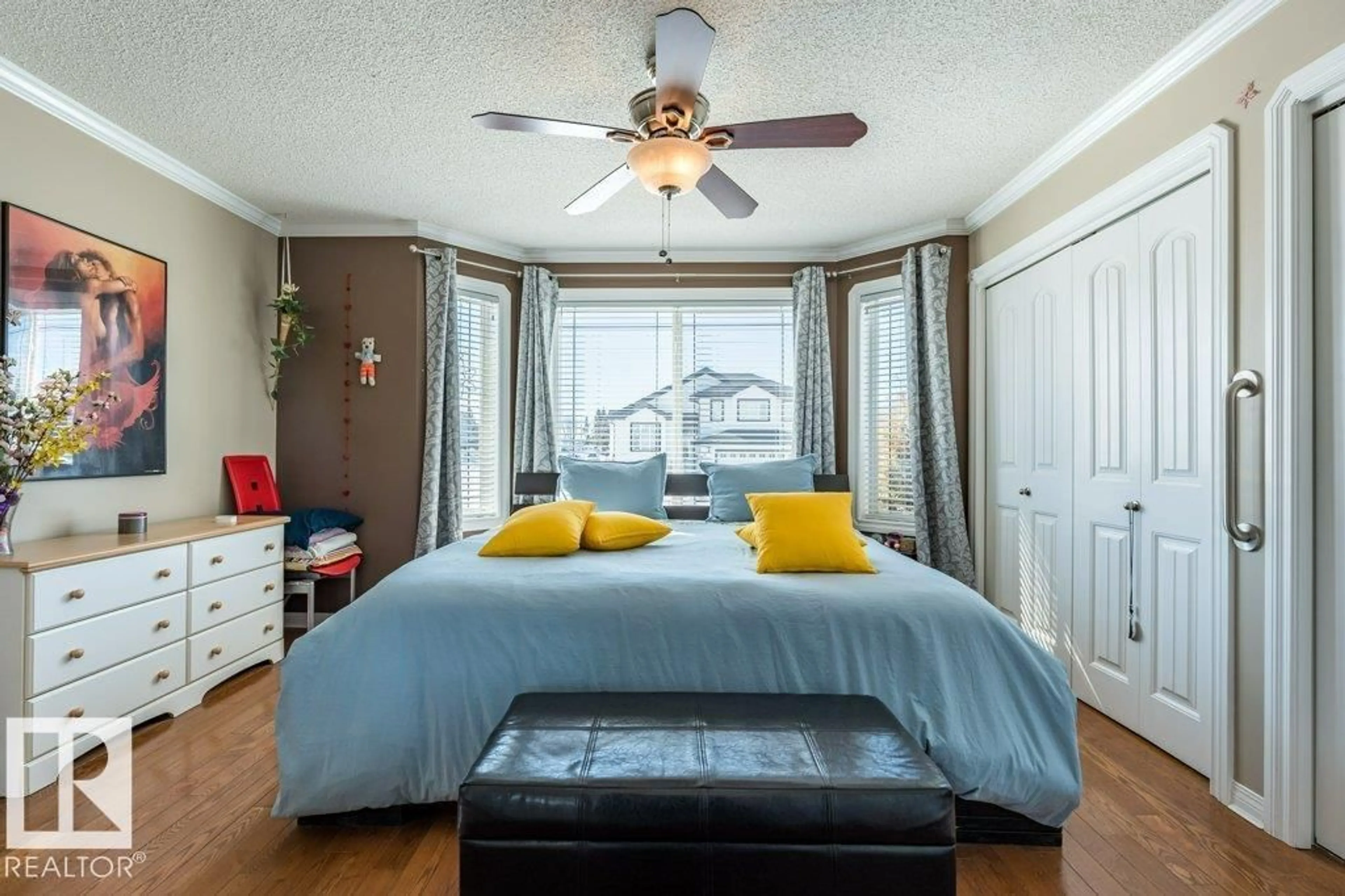 Bedroom with bed, wood/laminate floor for S - 15 4 TH AV, Hay Lakes Alberta T0B1W0