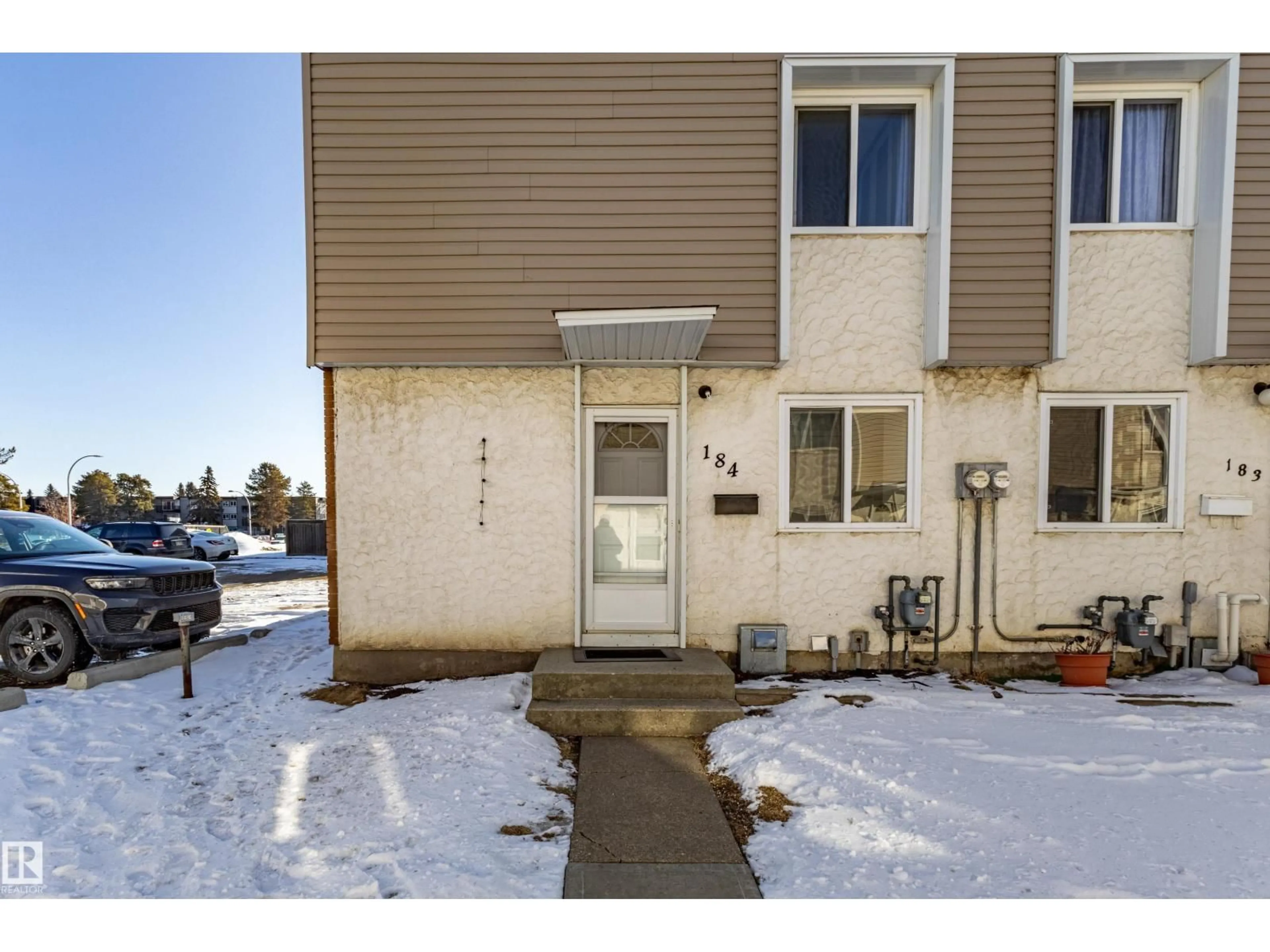 Unknown for 184 CORNELL CT, Edmonton Alberta T5C3C3