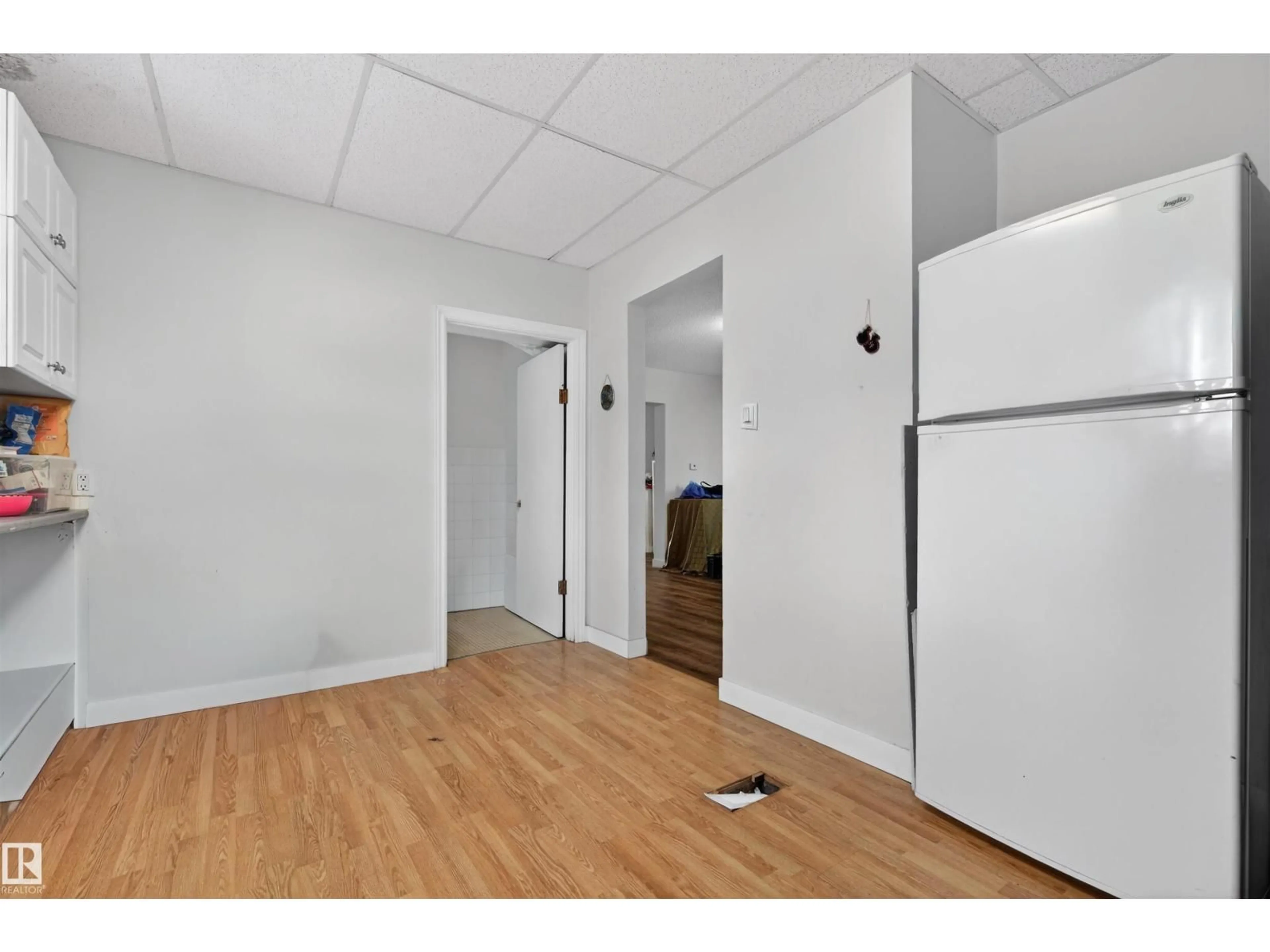 A pic of a room for 9205 99 ST, Edmonton Alberta T6E3W1