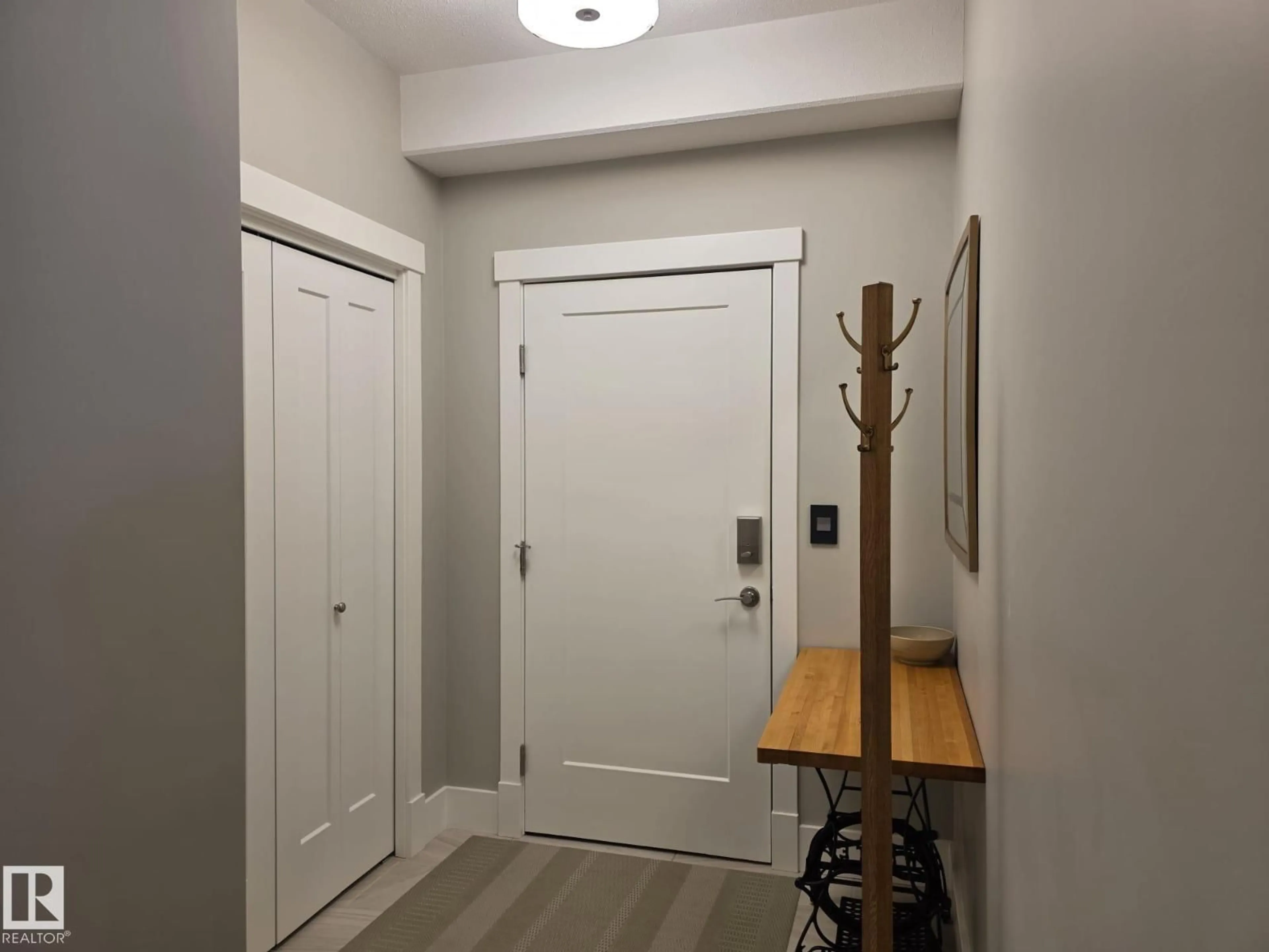 Indoor entryway for #109 - 5201 BROUGHAM DR, Drayton Valley Alberta T7A0A1