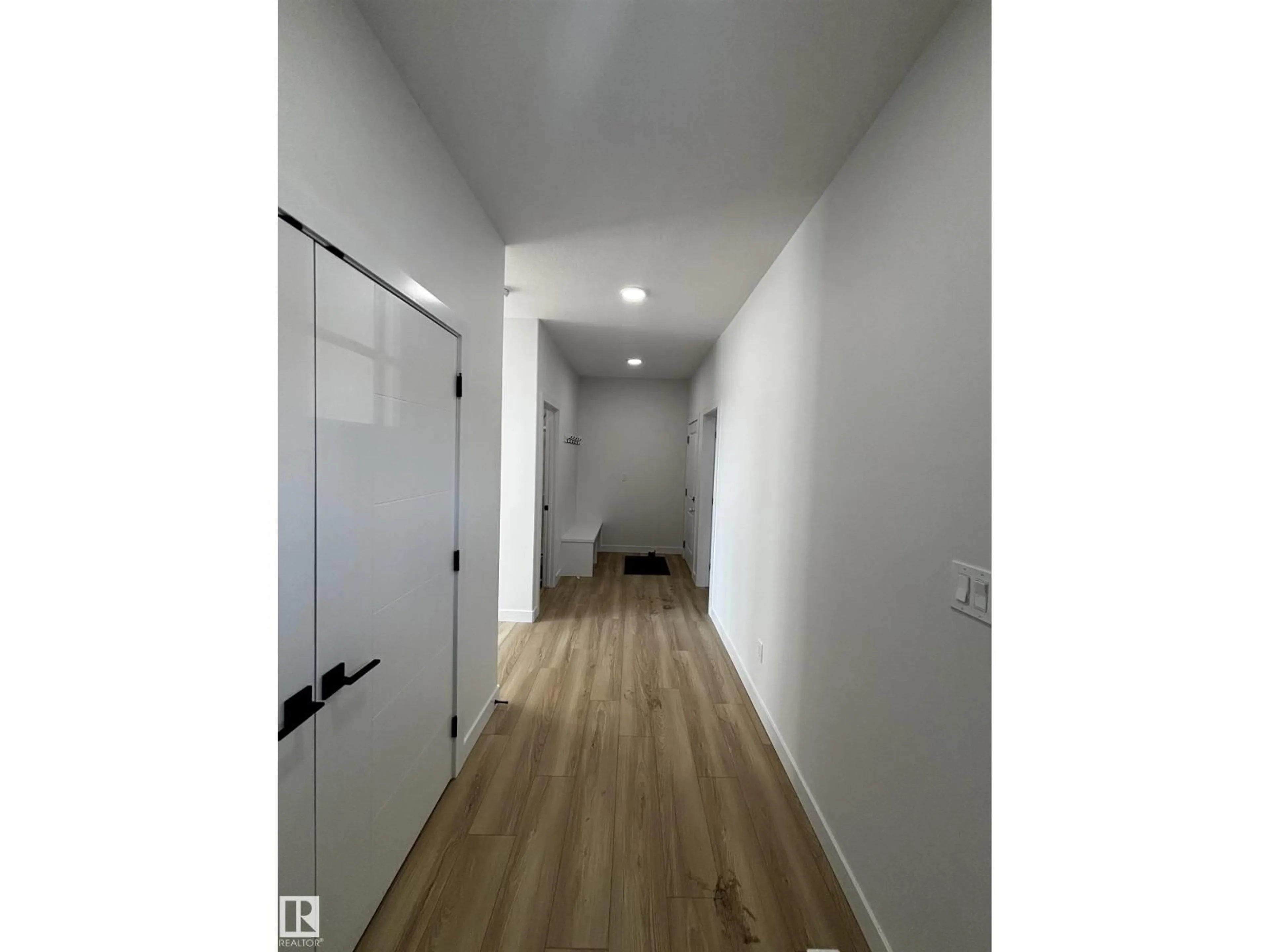 A pic of a room for NW - 2012 210 ST, Edmonton Alberta T6M3H6