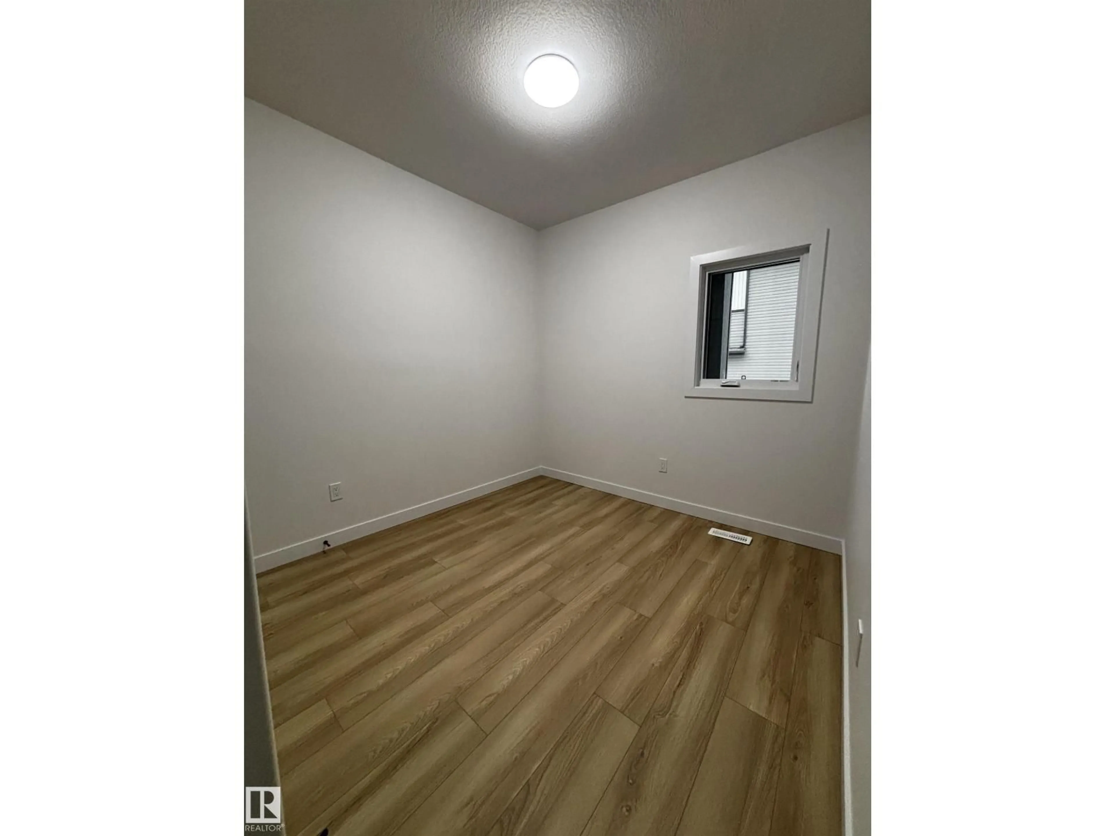 A pic of a room for NW - 2012 210 ST, Edmonton Alberta T6M3H6