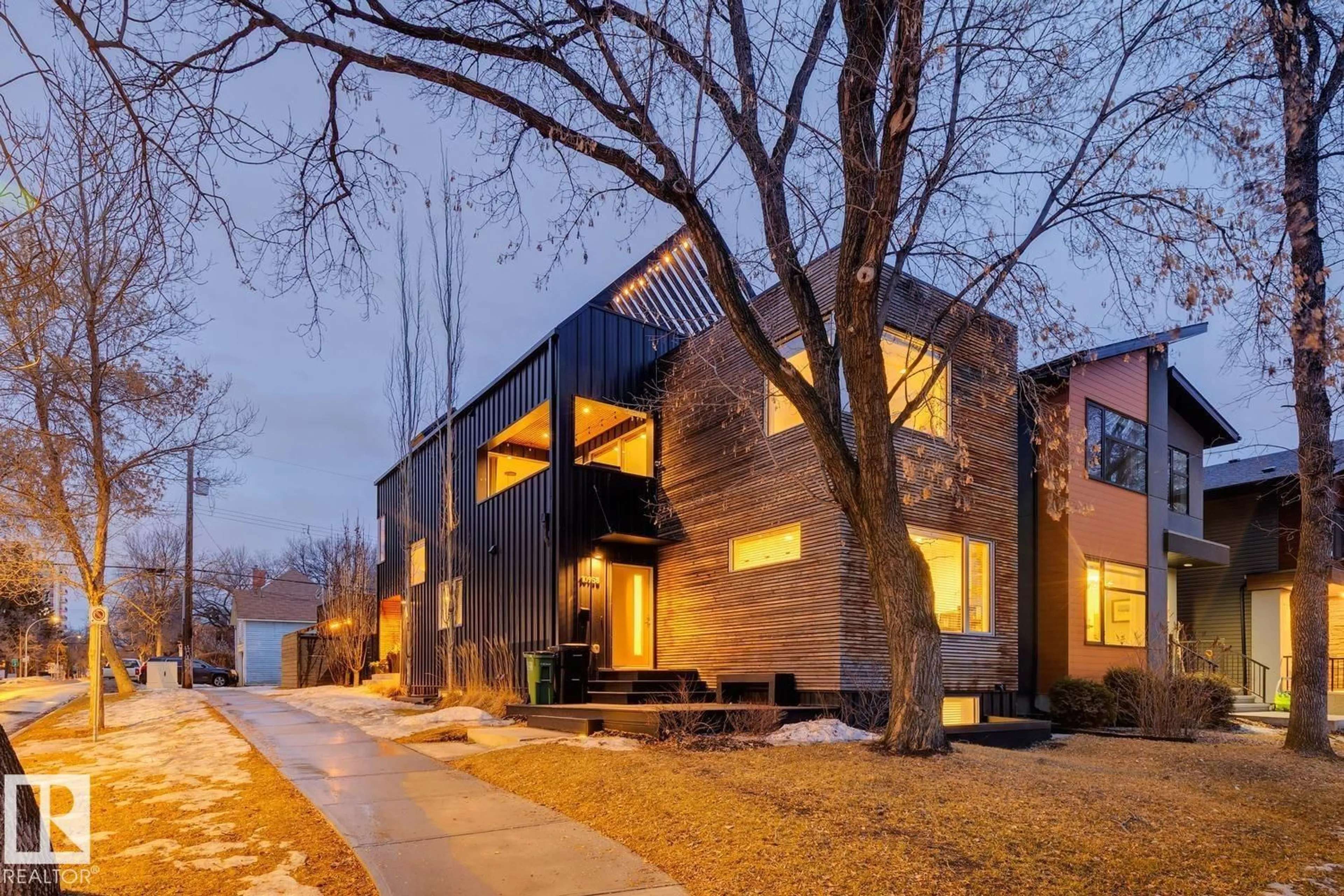 Home with brick exterior material, street for 10958 80 AV, Edmonton Alberta T6G0R1