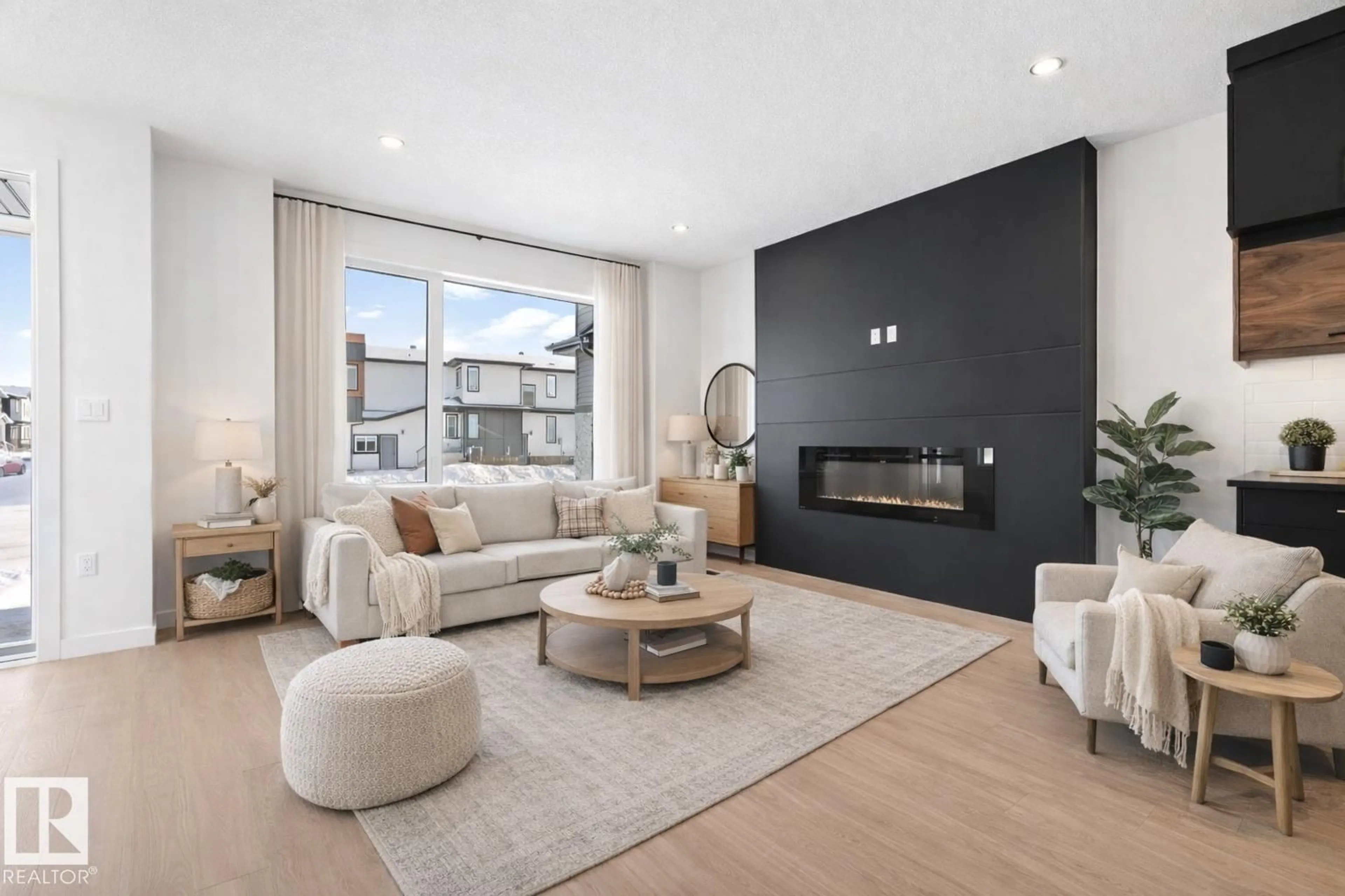 Living room with furniture, unknown for 94 BLACKBIRD BN, Fort Saskatchewan Alberta T8L0X9