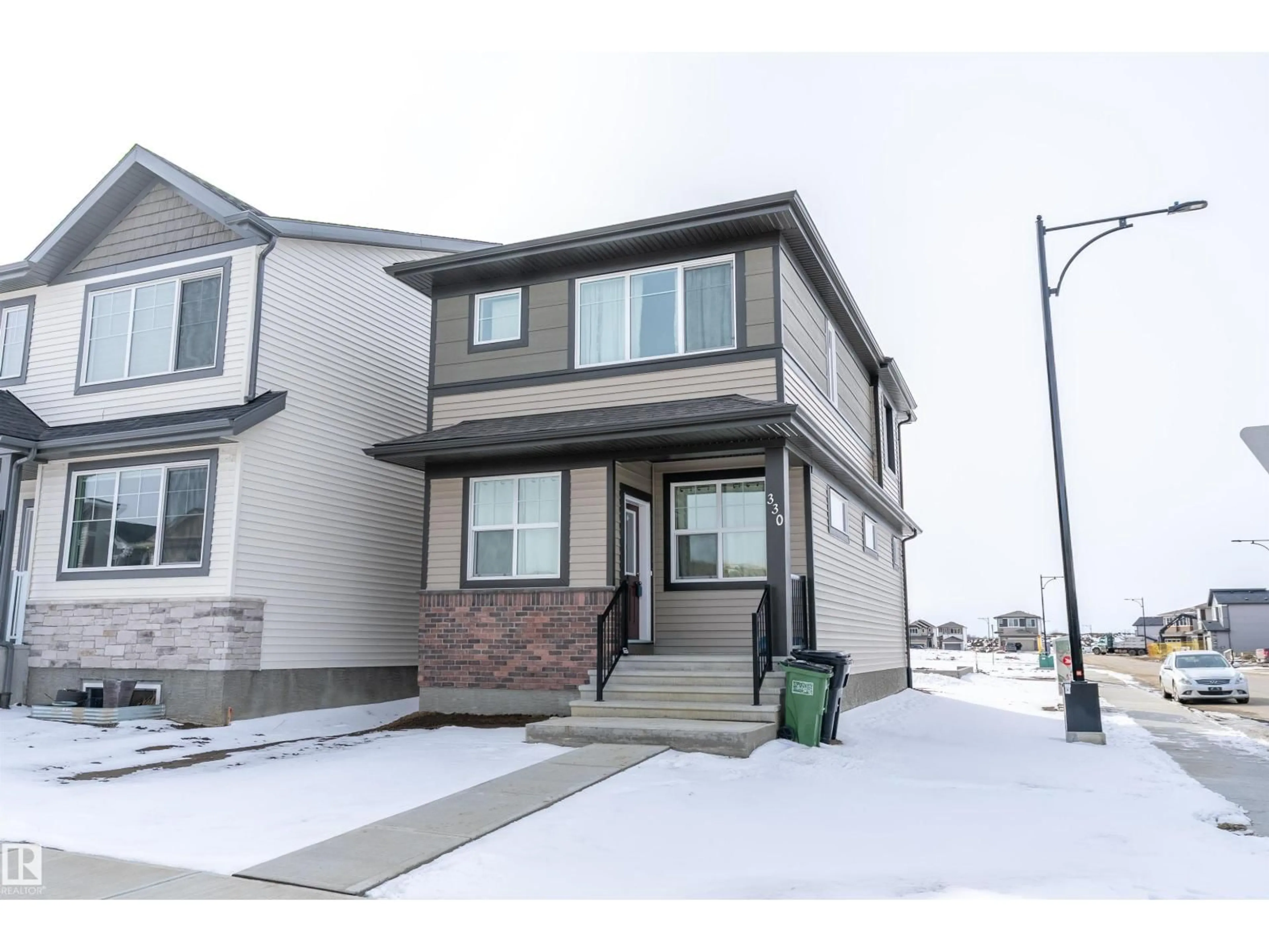 Unknown for 330 EDGEMONT DR, Edmonton Alberta T6M3G7