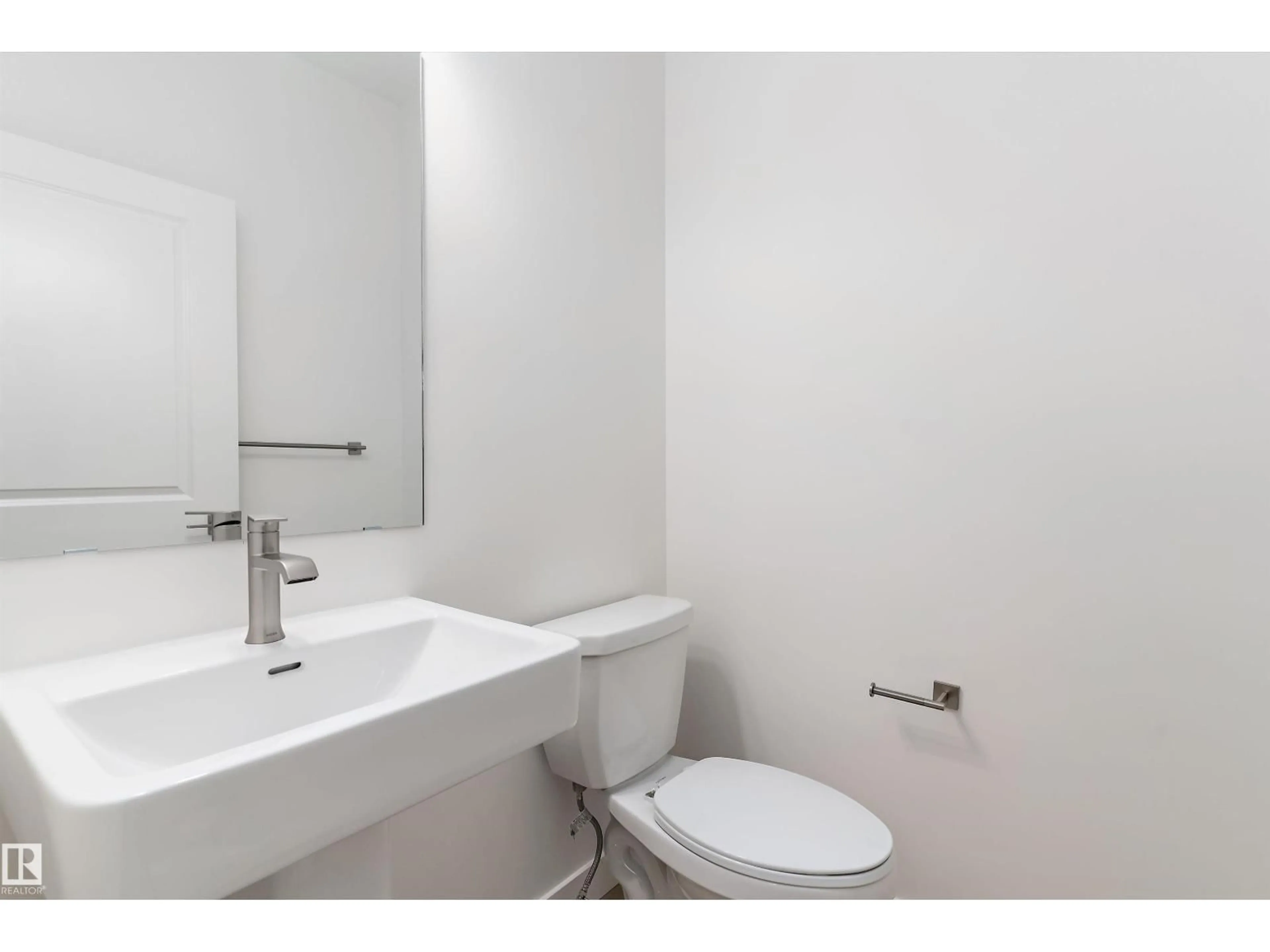 Standard bathroom, unknown for NW - 4015 207 ST, Edmonton Alberta T6M3G1