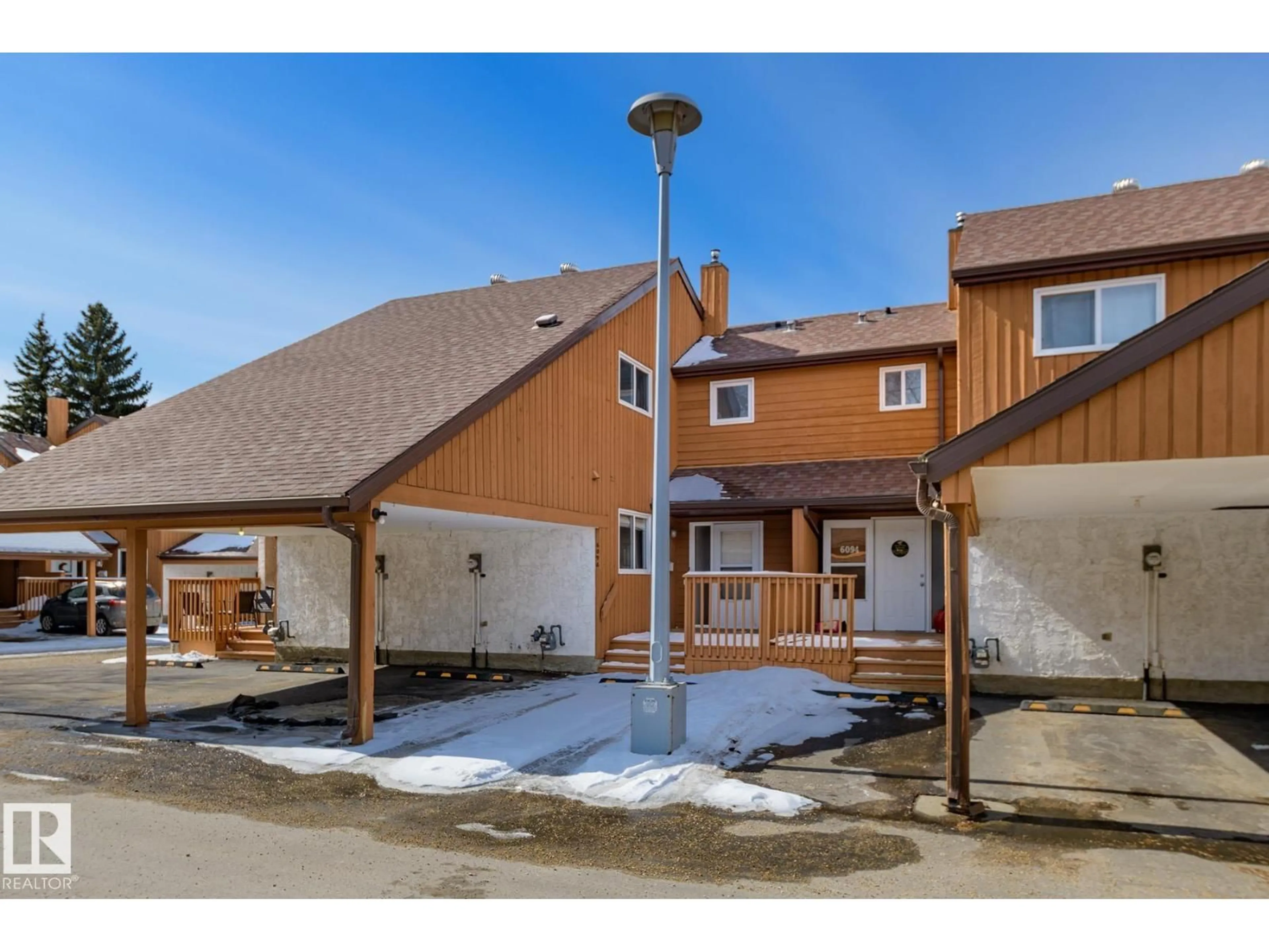 Unknown for 6096 MILL WOODS RD S, Edmonton Alberta T6L1N5