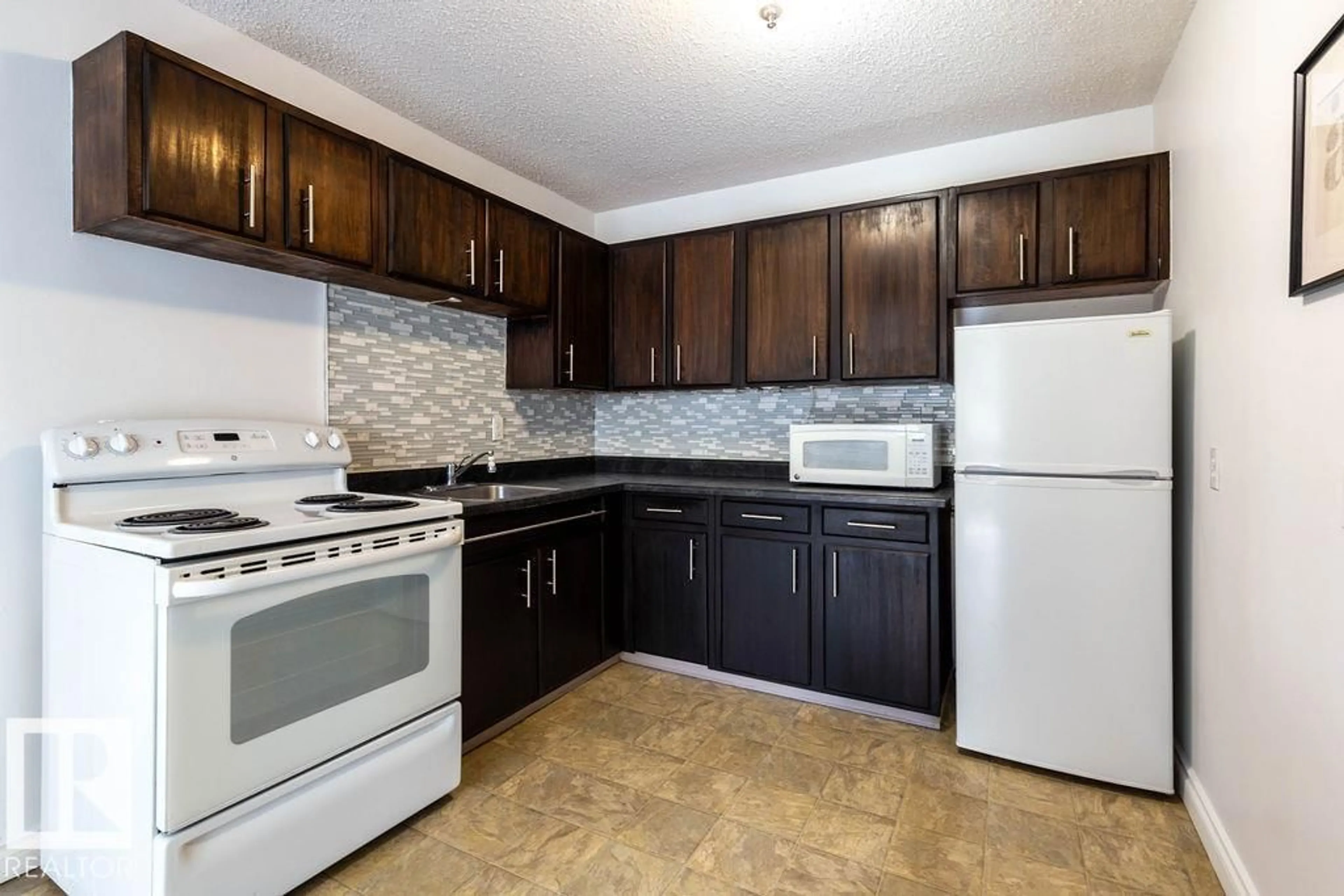 Standard kitchen, unknown for #7 - 15431 93 AV, Edmonton Alberta T5R5H4