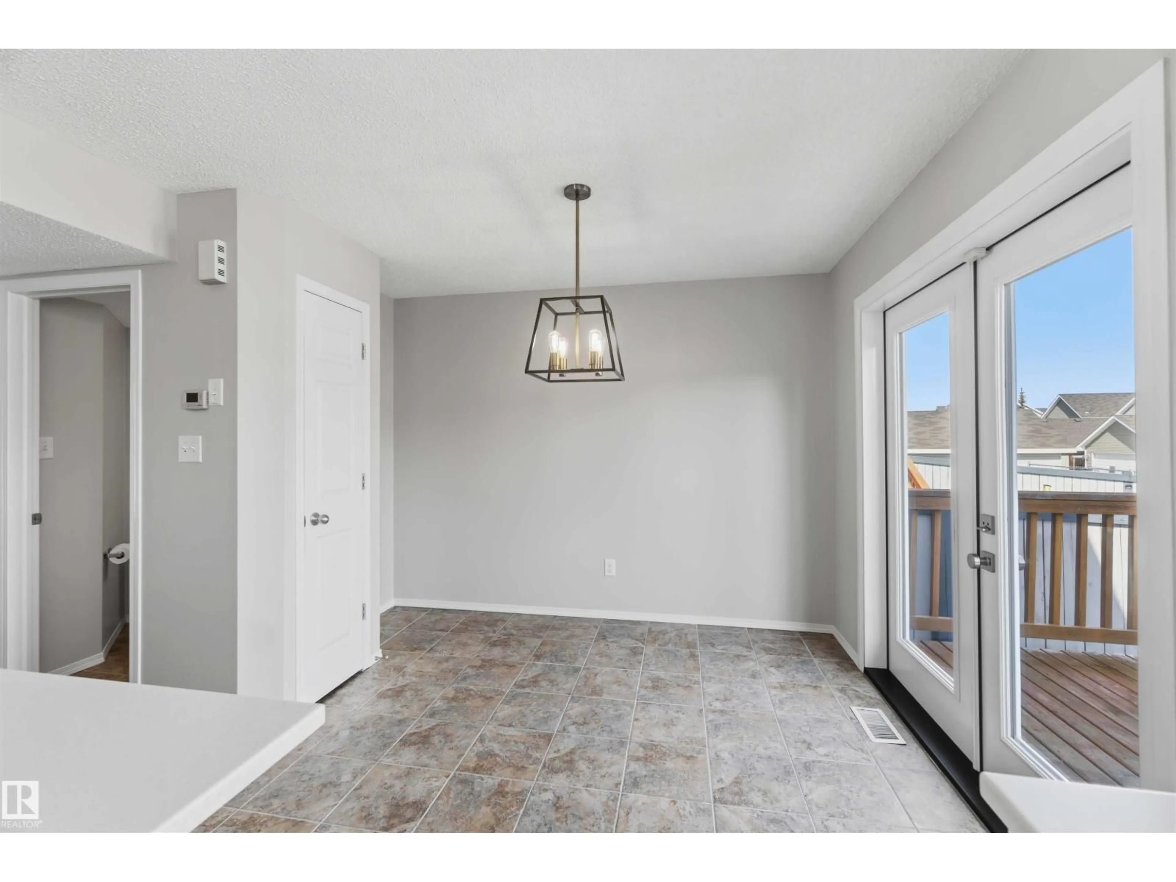 Unknown for 2003 71 ST, Edmonton Alberta T6X0K2