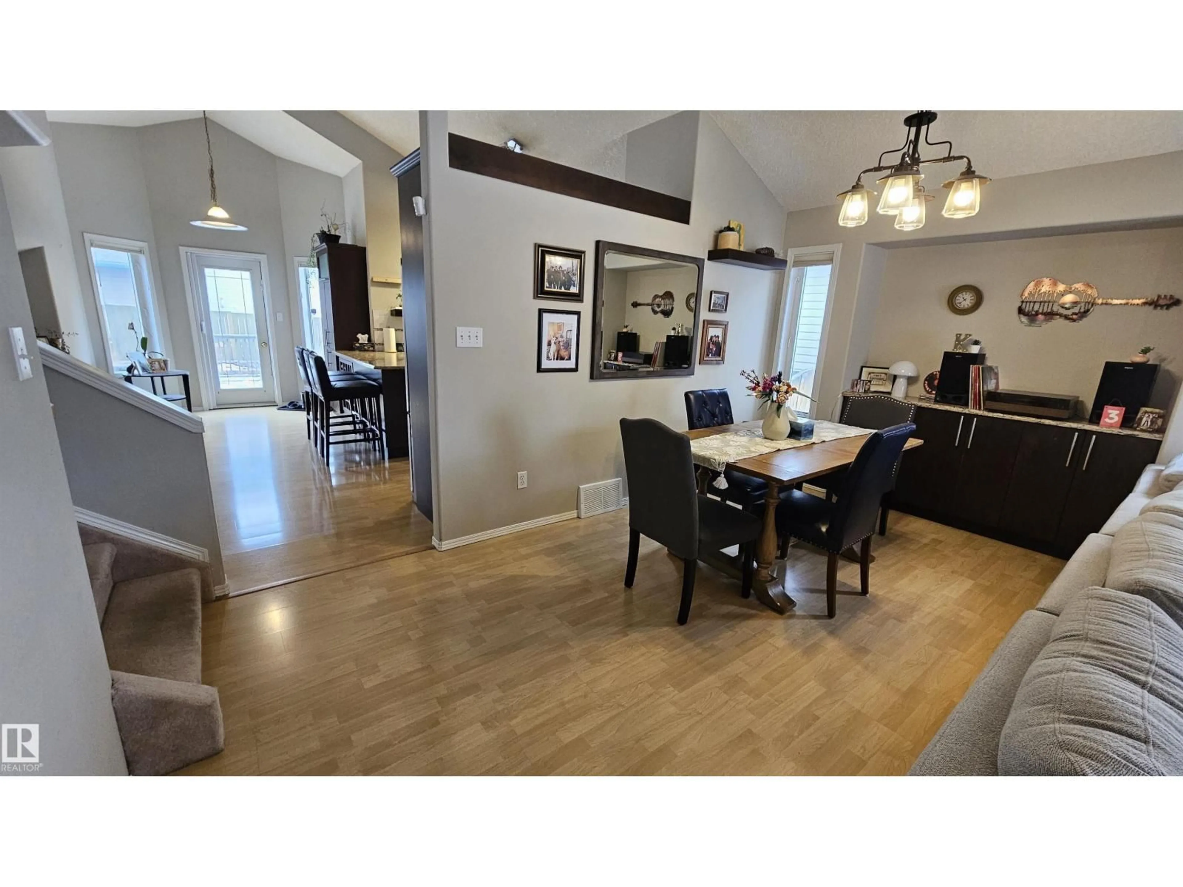 Unknown for 128 CHANCERY PT, Sherwood Park Alberta T8H1Z4