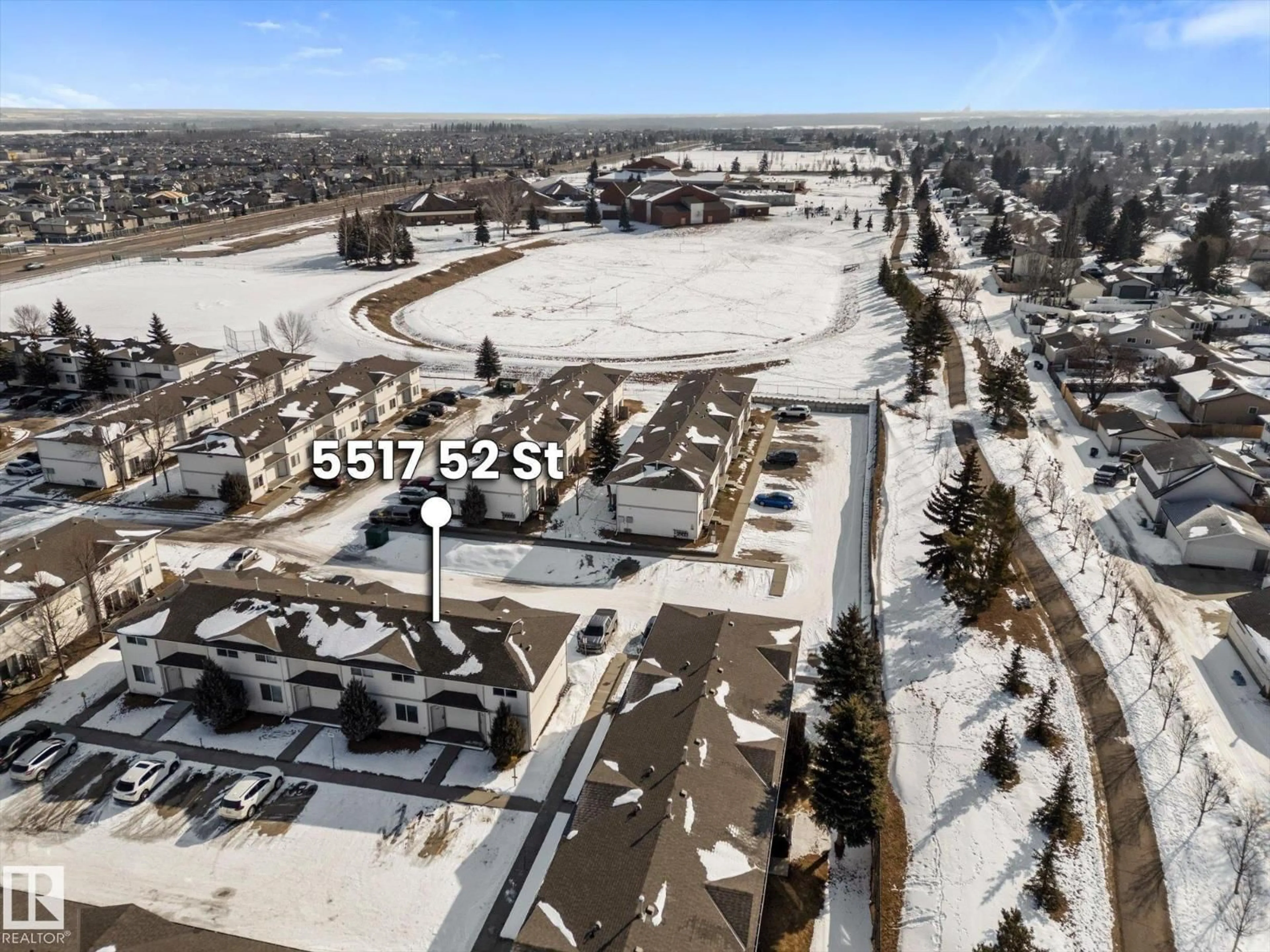 A pic from outside/outdoor area/front of a property/back of a property/a pic from drone, unknown for 610 - 805 KING ST, Spruce Grove Alberta T7X4J9