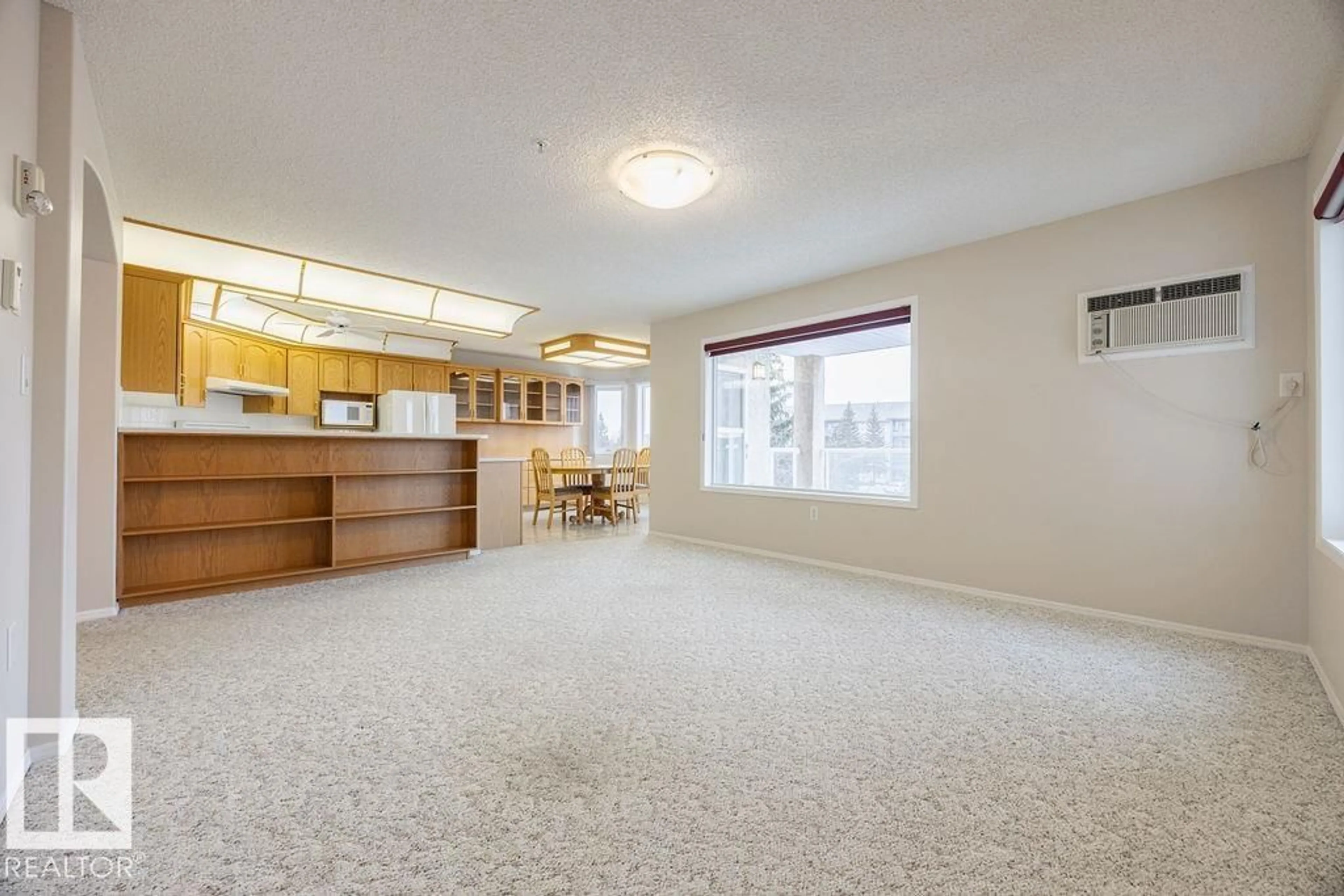 A pic of a room for 69 - 302 CRYSTAL LN, Sherwood Park Alberta T8H2E9