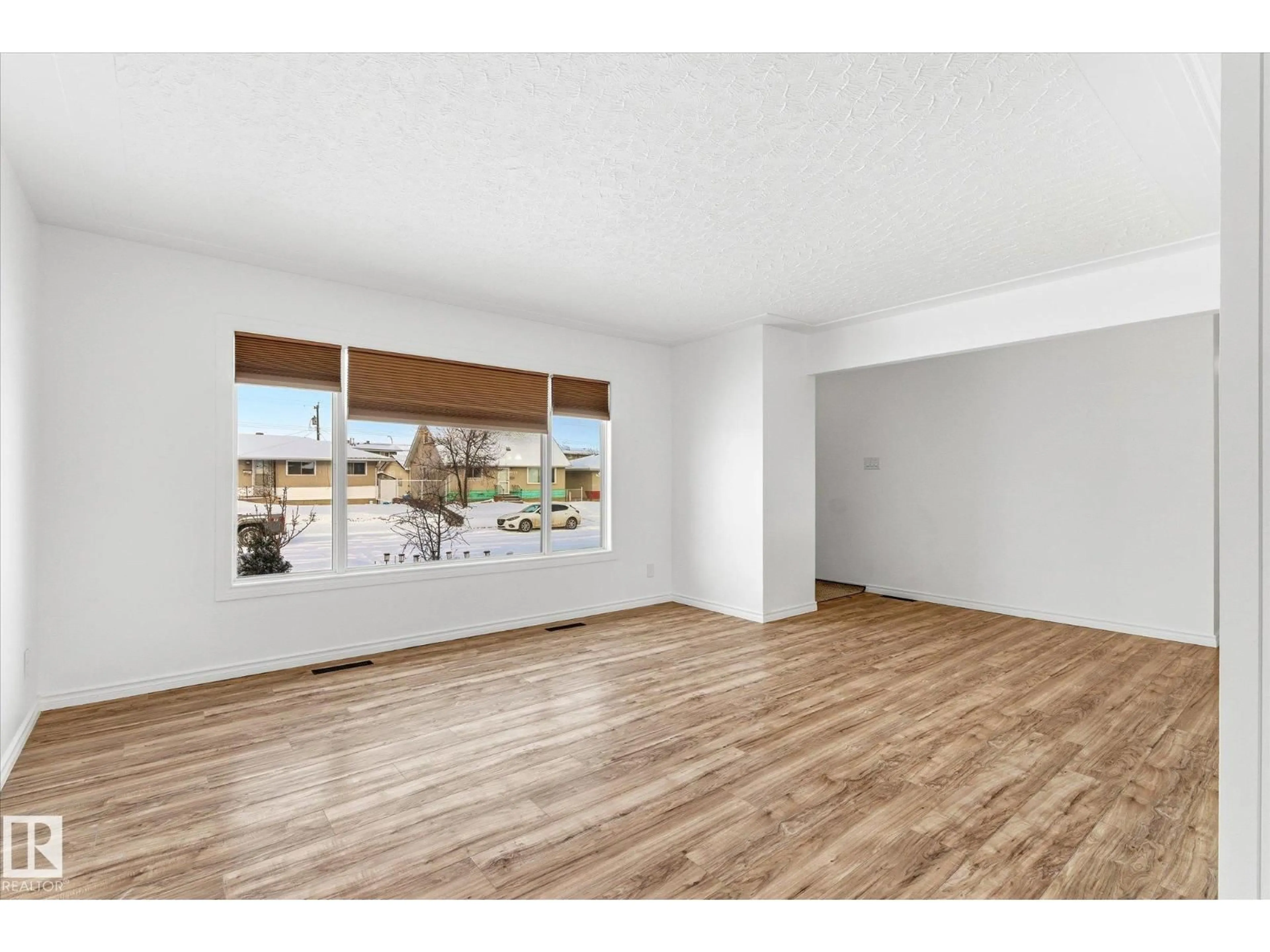A pic of a room for NW - 12823 81 ST, Edmonton Alberta T5C1N1