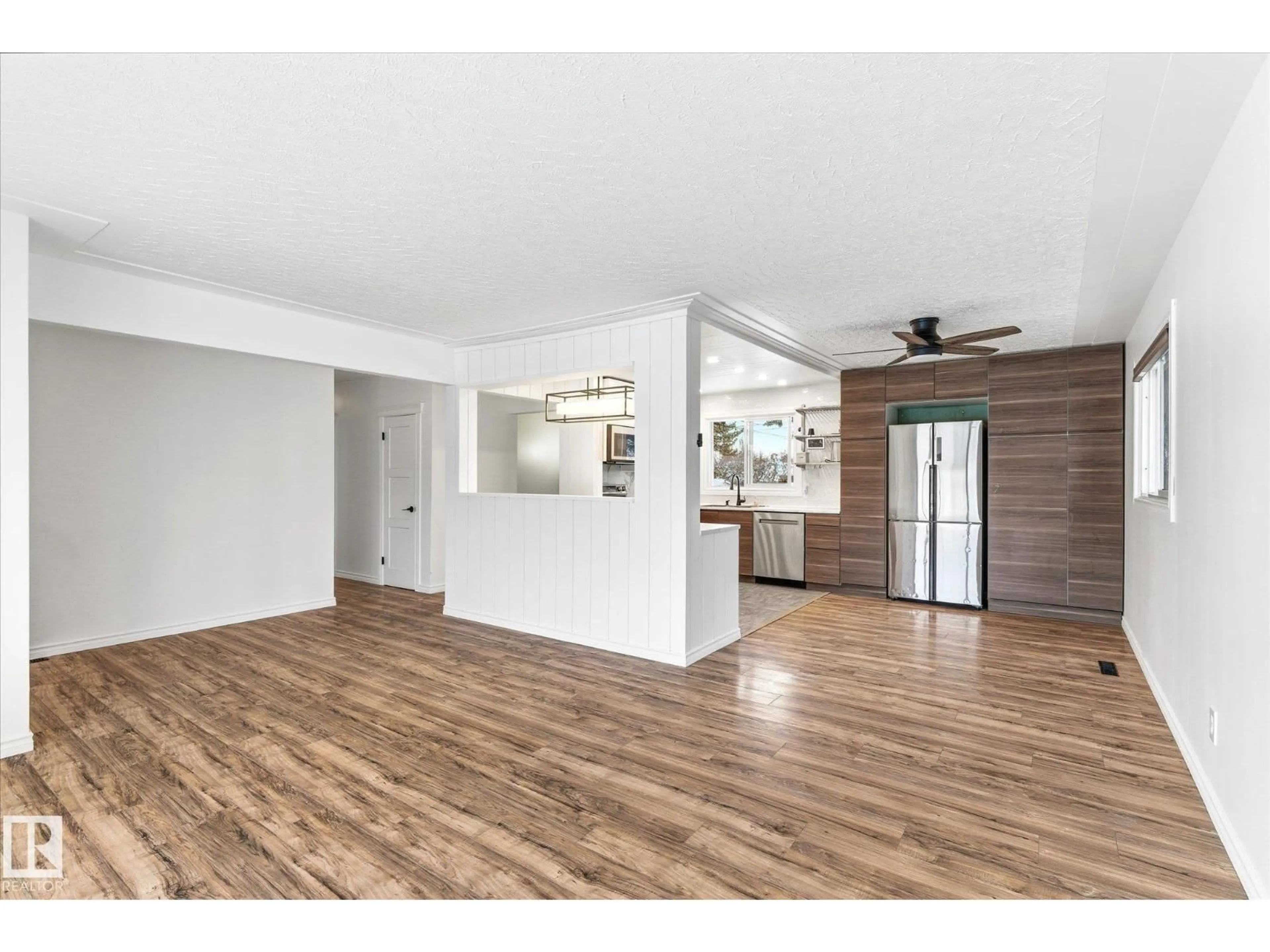 Unknown for NW - 12823 81 ST, Edmonton Alberta T5C1N1