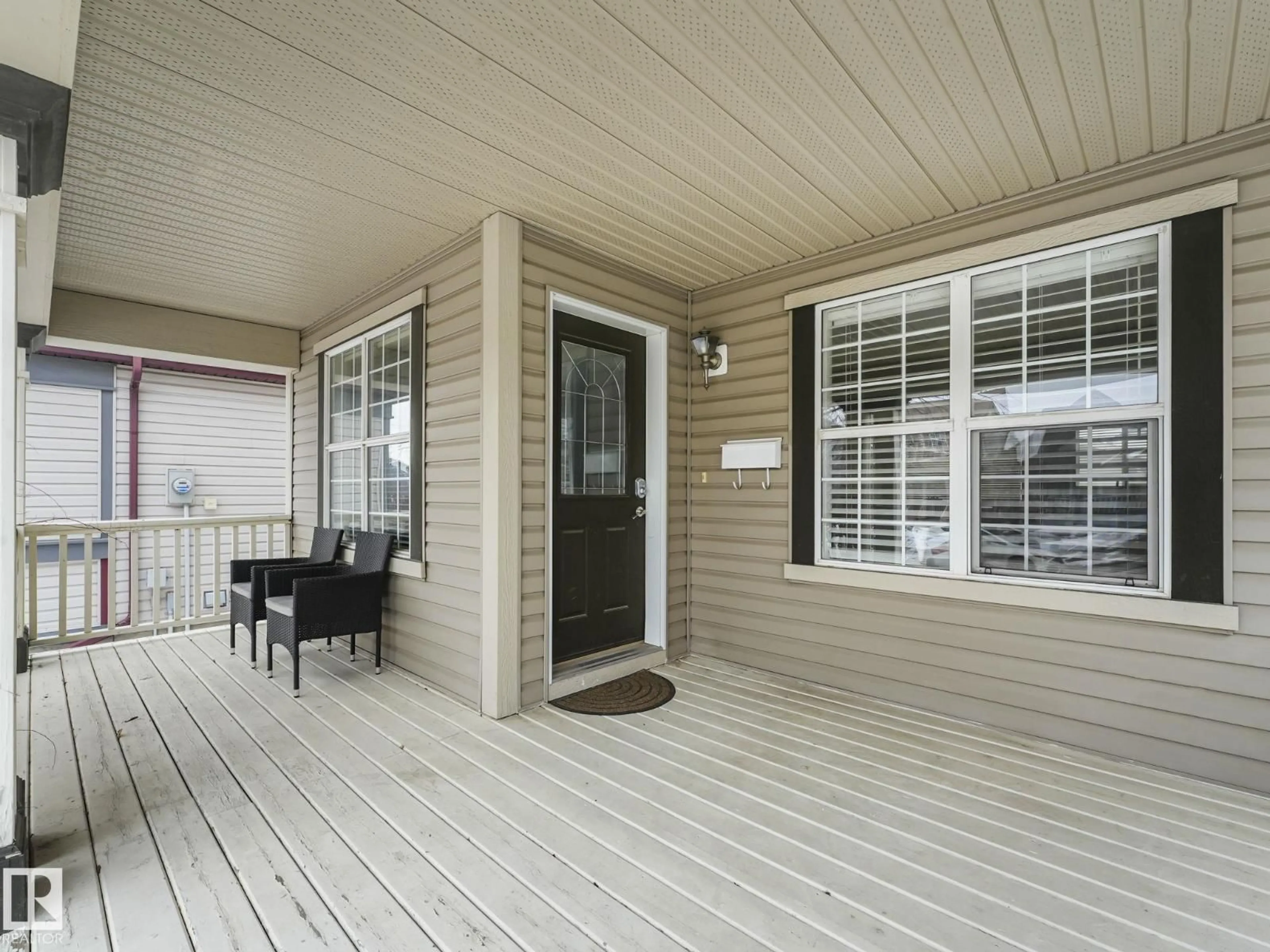 Home with vinyl exterior material, street for 17 SUMMERTON LD, Sherwood Park Alberta T8H2P4