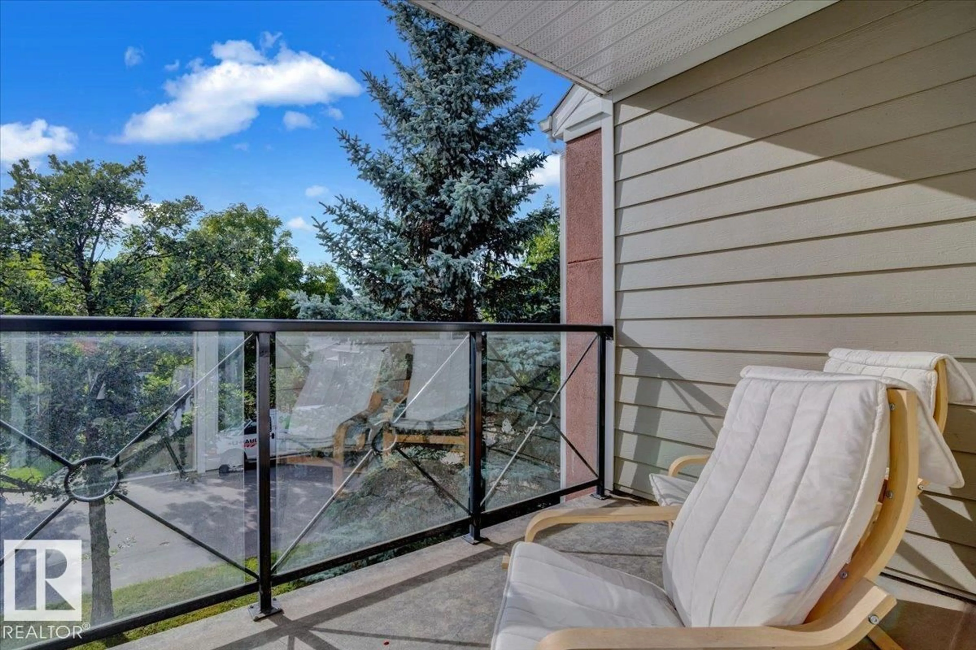 Patio, water/lake/river/ocean view for 207 - 9739 92 ST, Edmonton Alberta T6C3S3