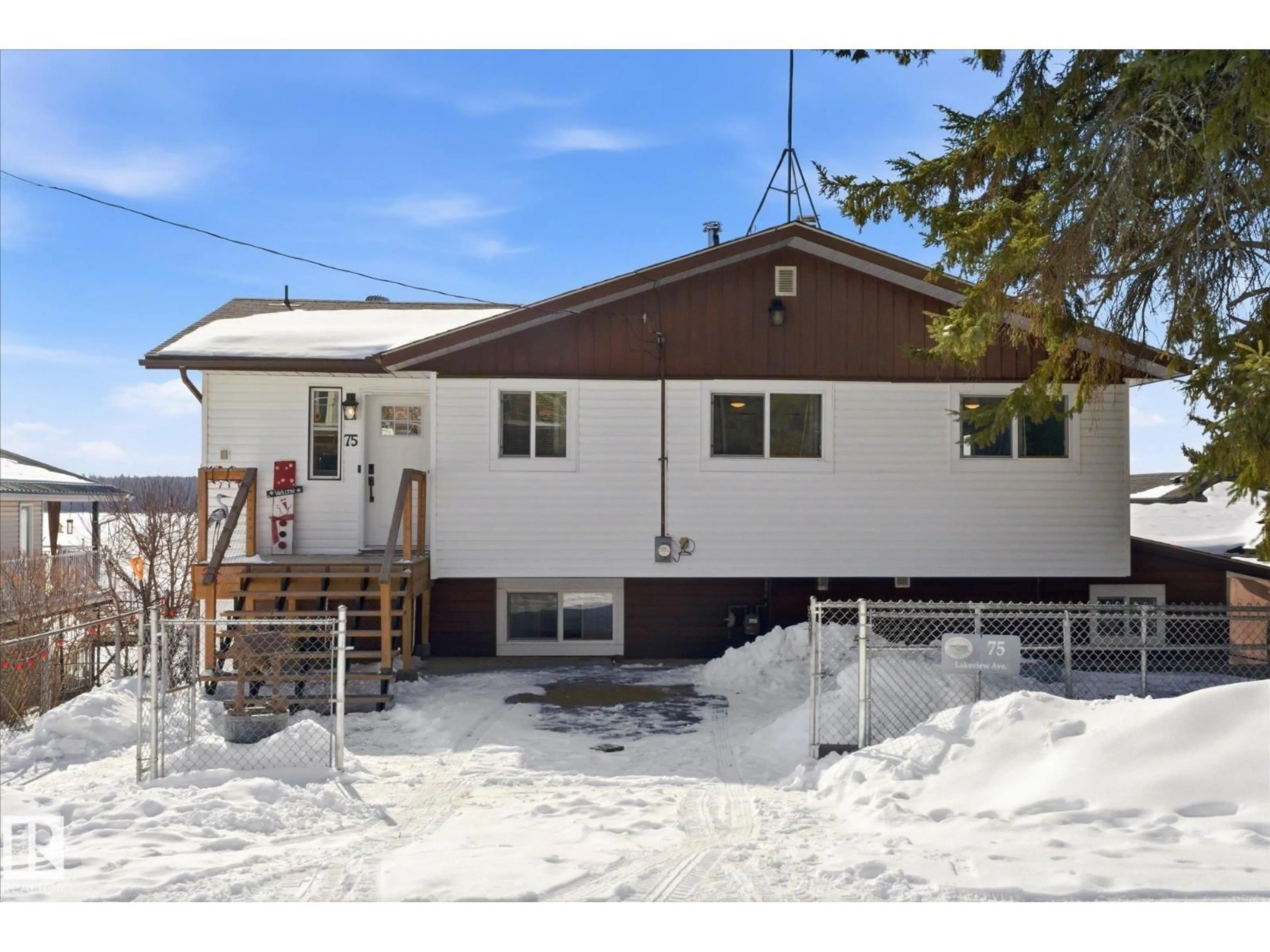 Home with vinyl exterior material, unknown for South View - 75 LAKESHORE AV, Rural Lac Ste. Anne County Alberta T0E0L0