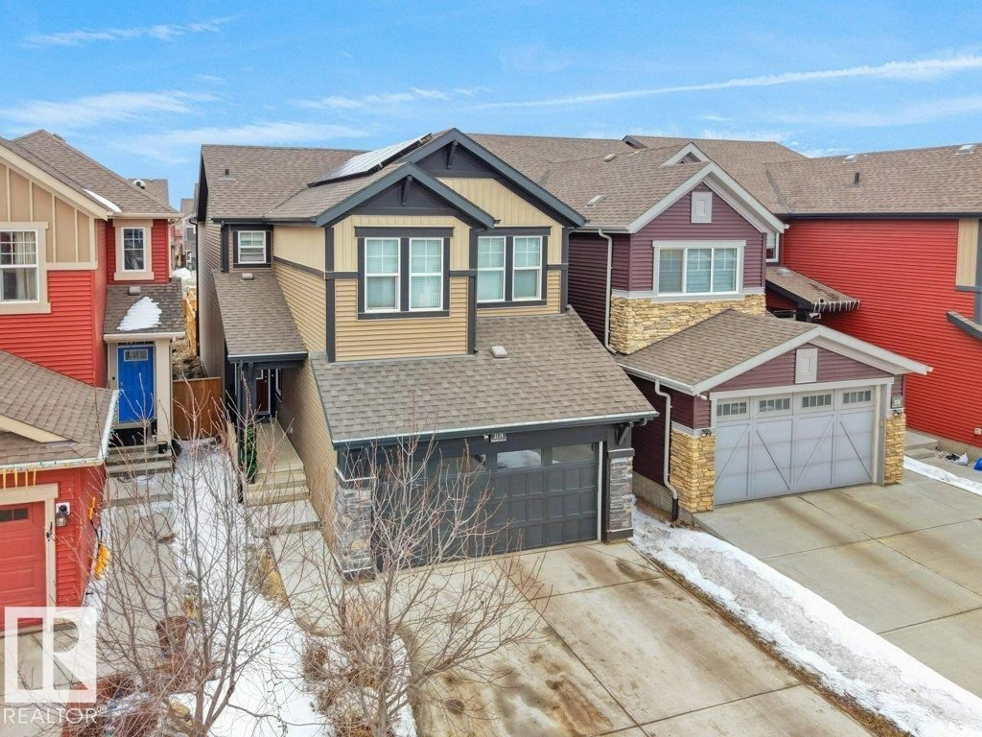 A pic from outside/outdoor area/front of a property/back of a property/a pic from drone, street for 3114 CHOKECHERRY BEND, Edmonton Alberta T6X2M2