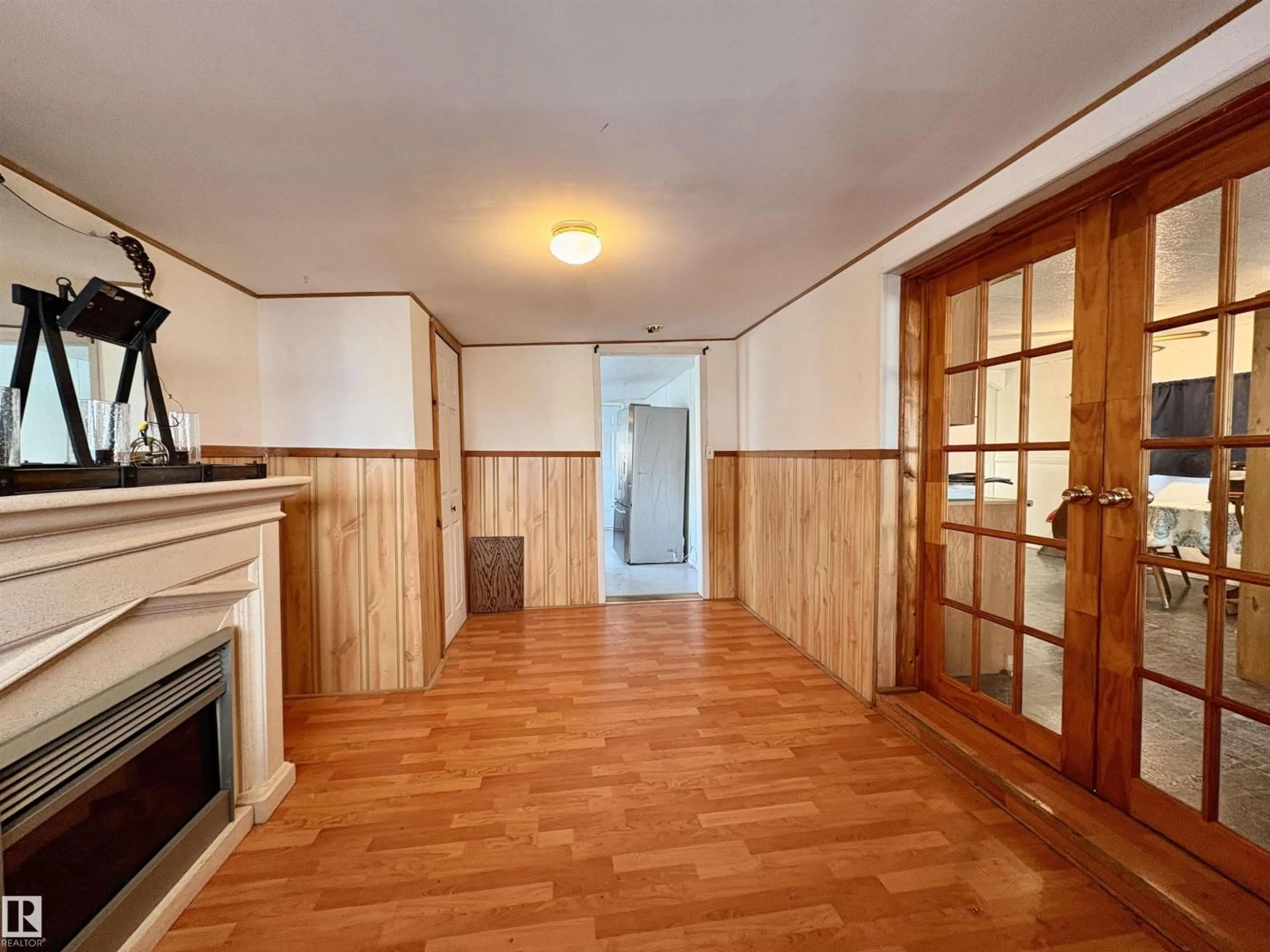 A pic of a room for 10410 101A STREET, Morinville Alberta T8R1B1