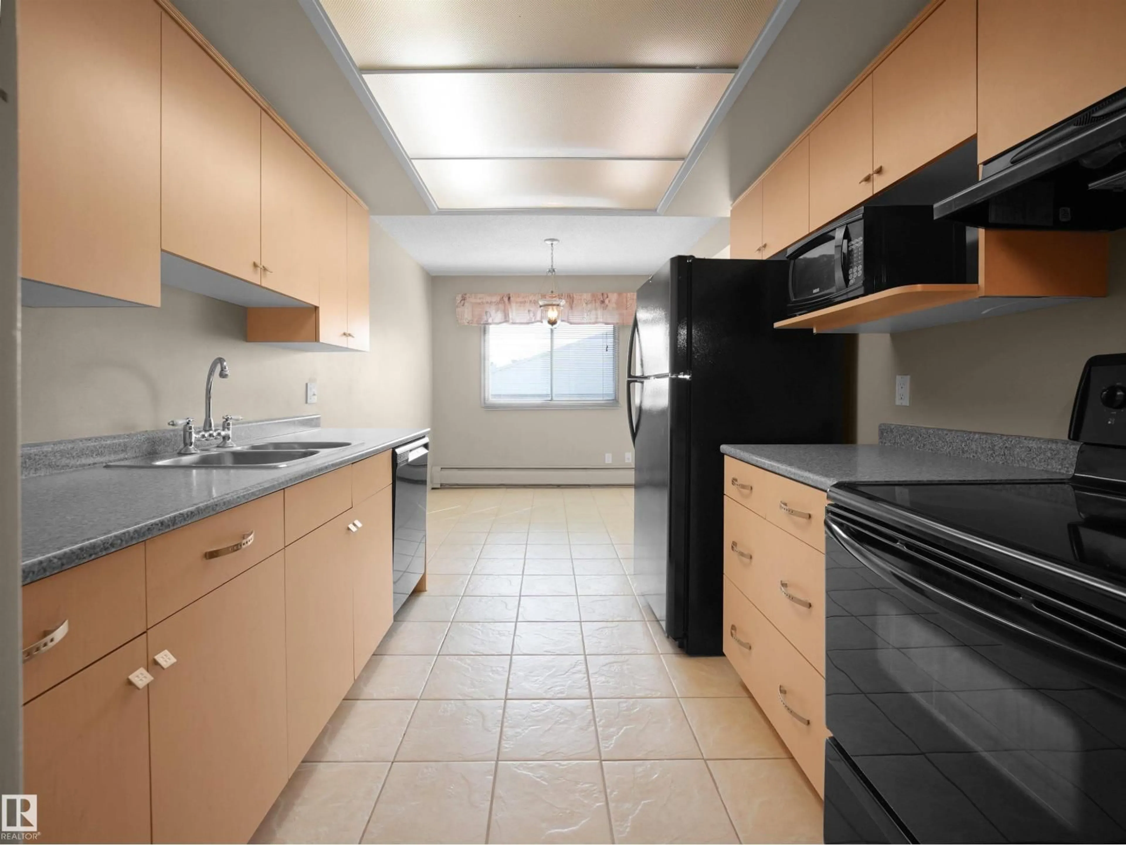 Standard kitchen, unknown for #428 - 4404 122 ST, Edmonton Alberta T6J4A9