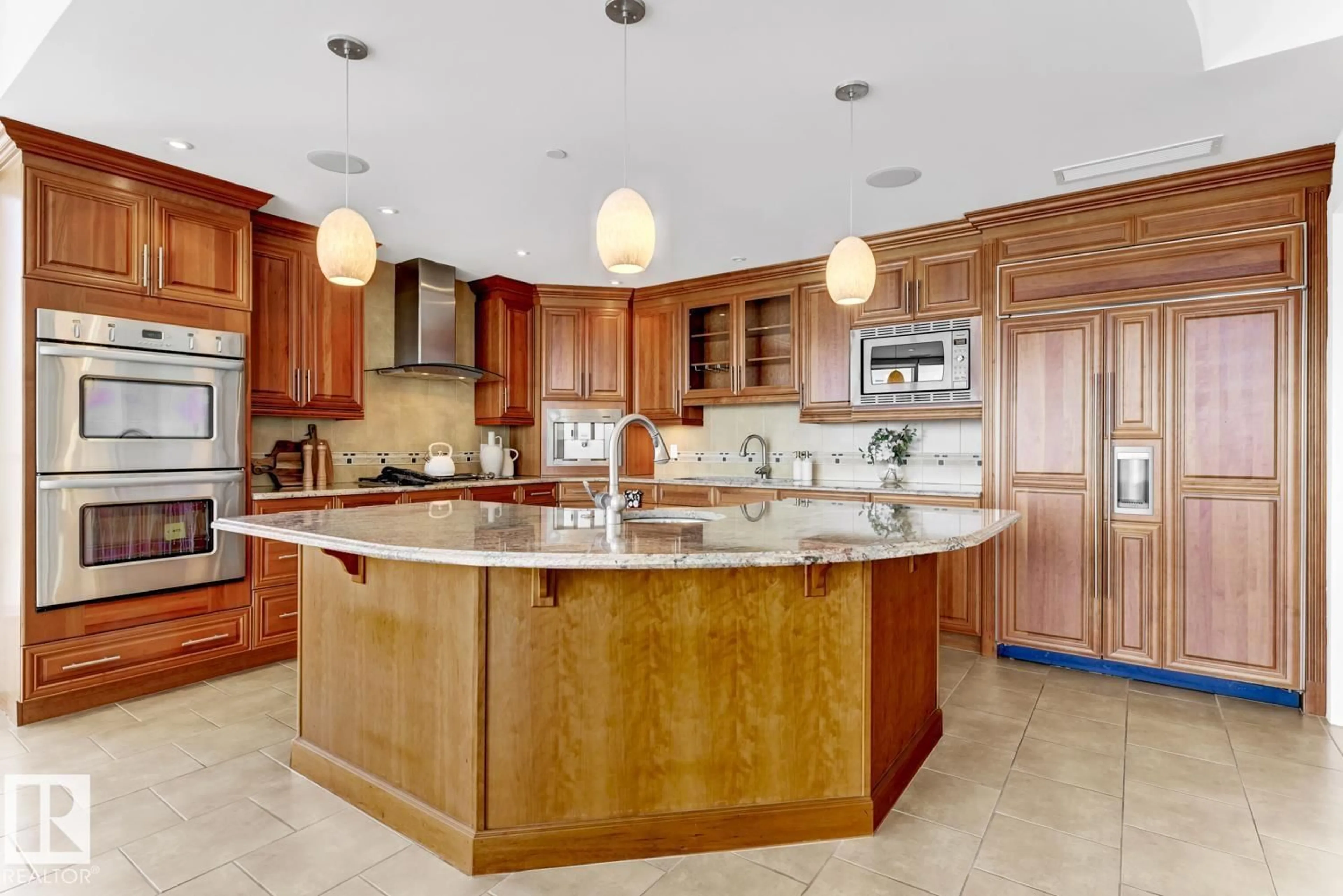 Open concept kitchen, ceramic/tile floor for 1900 SASKATCHEWAN DR, Edmonton Alberta T6E4R4