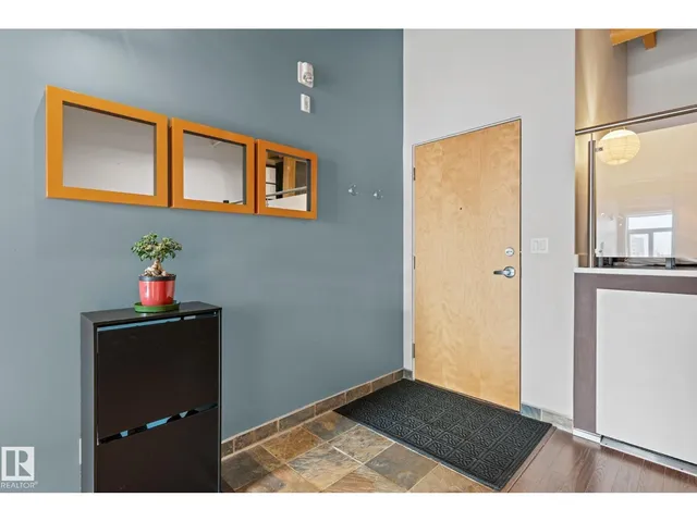213 - 10309 107 ST, Edmonton 5