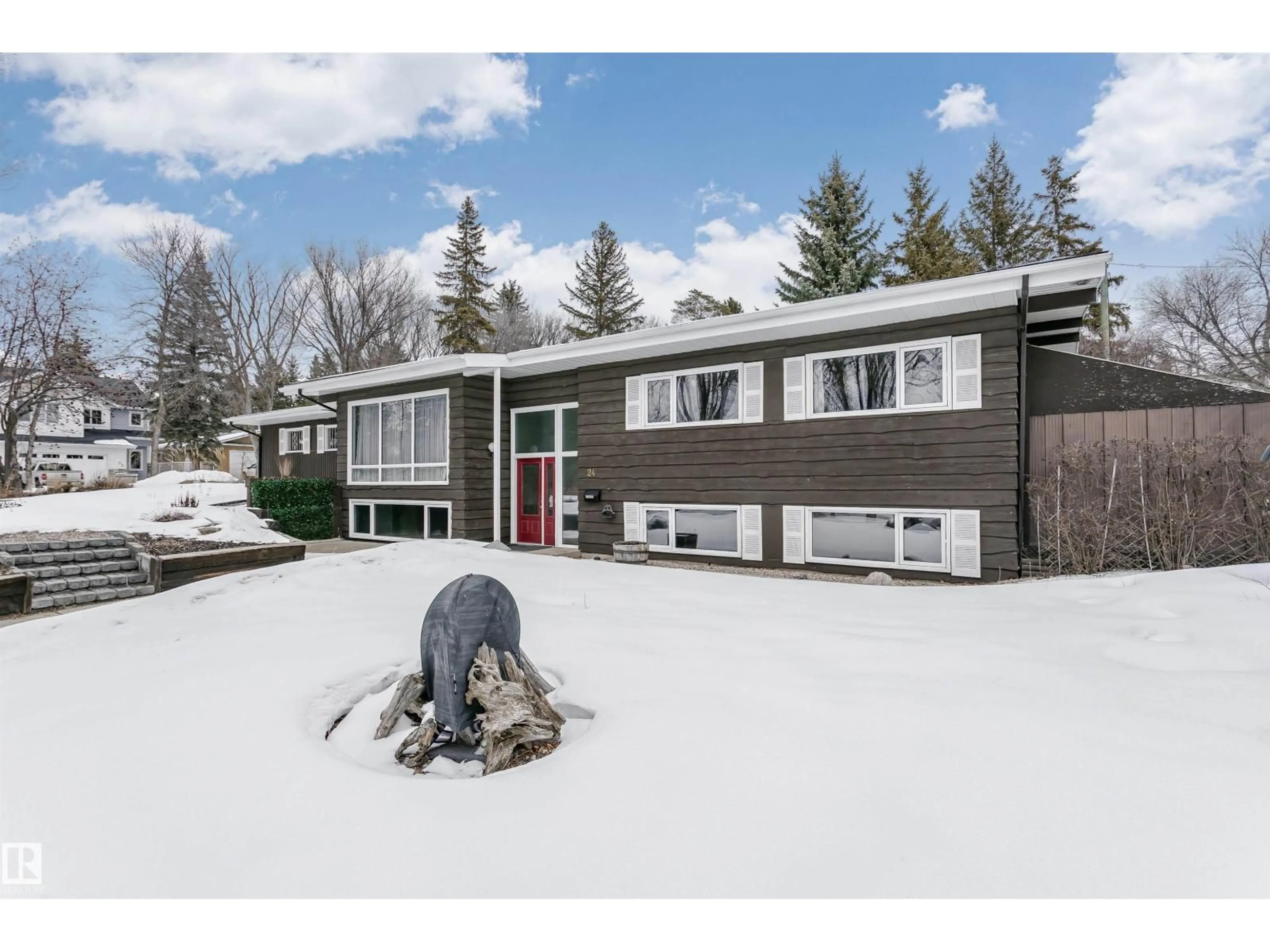 Home with vinyl exterior material, unknown for 24 SABLE CR, St. Albert Alberta T8N0H1