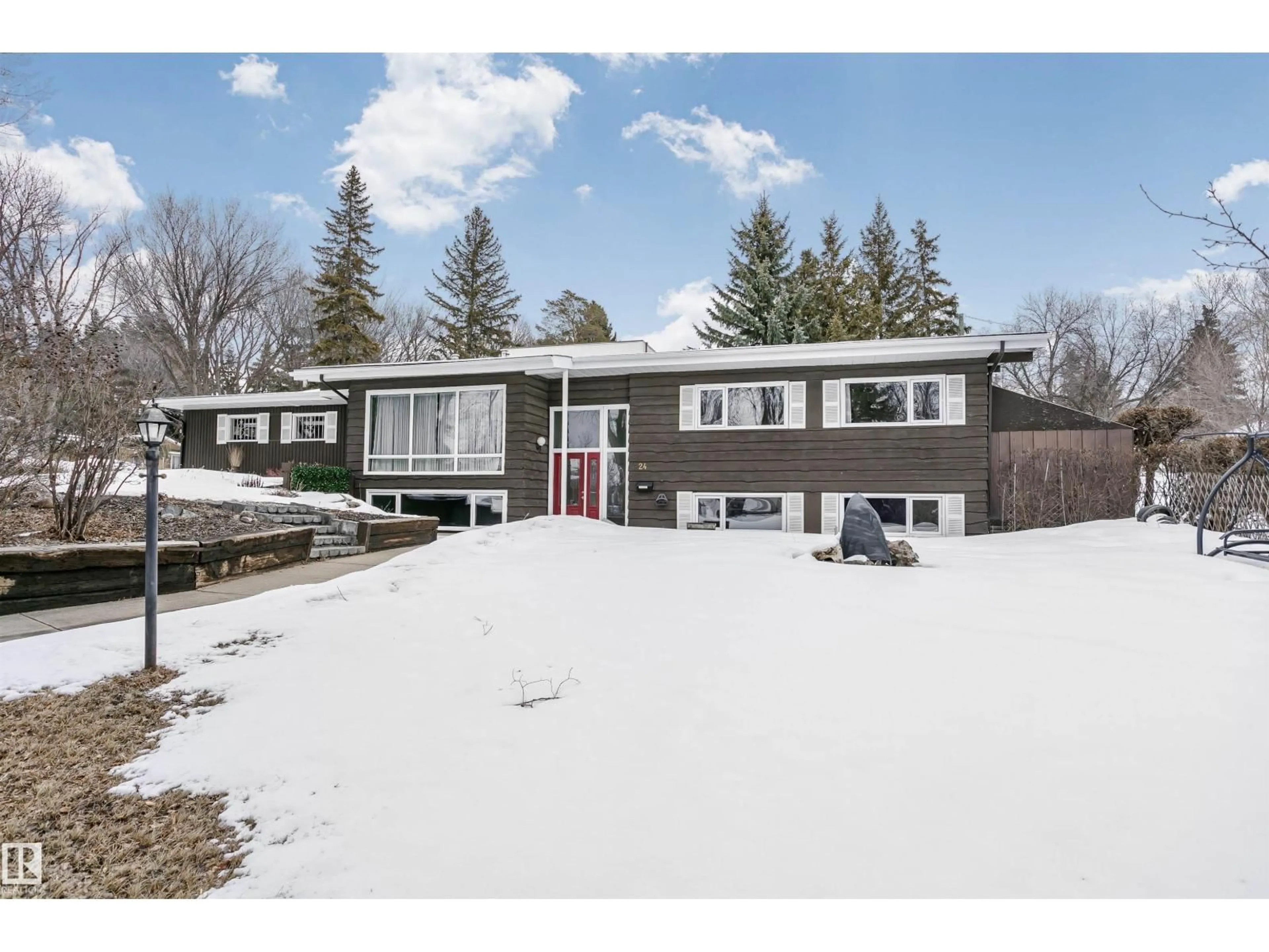 Unknown for 24 SABLE CR, St. Albert Alberta T8N0H1