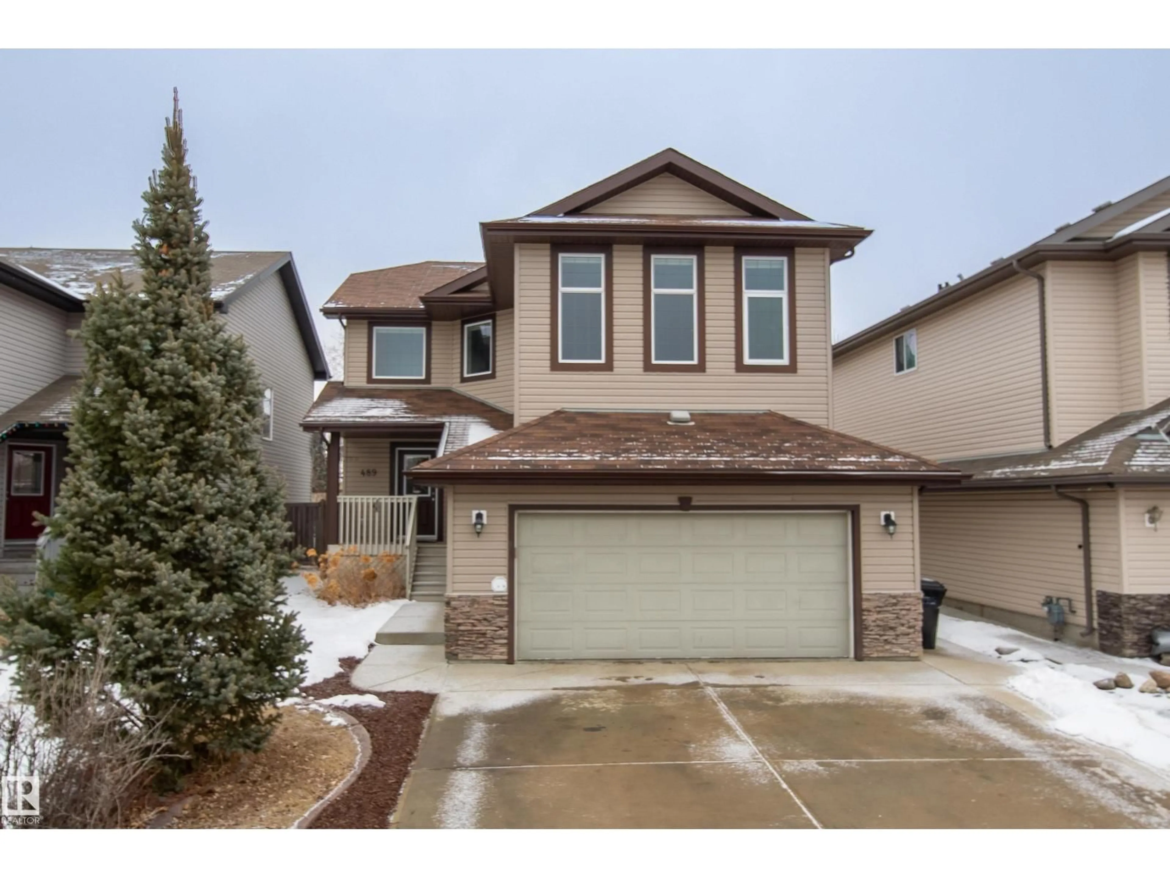 Home with vinyl exterior material, street for 489 DAVENPORT PL, Sherwood Park Alberta T8H0J2