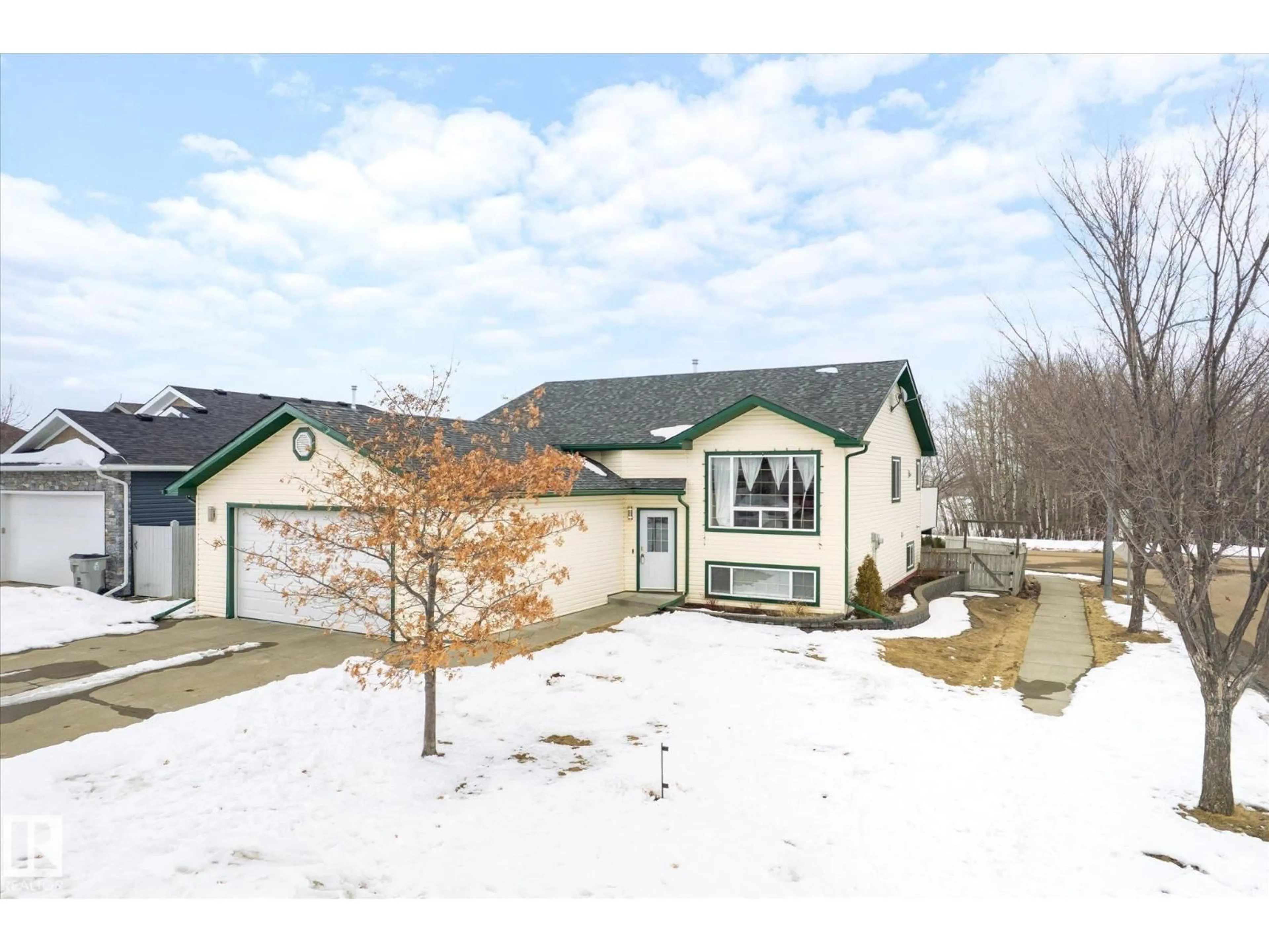 Unknown for 5403 50A ST, Legal Alberta T0G1L0