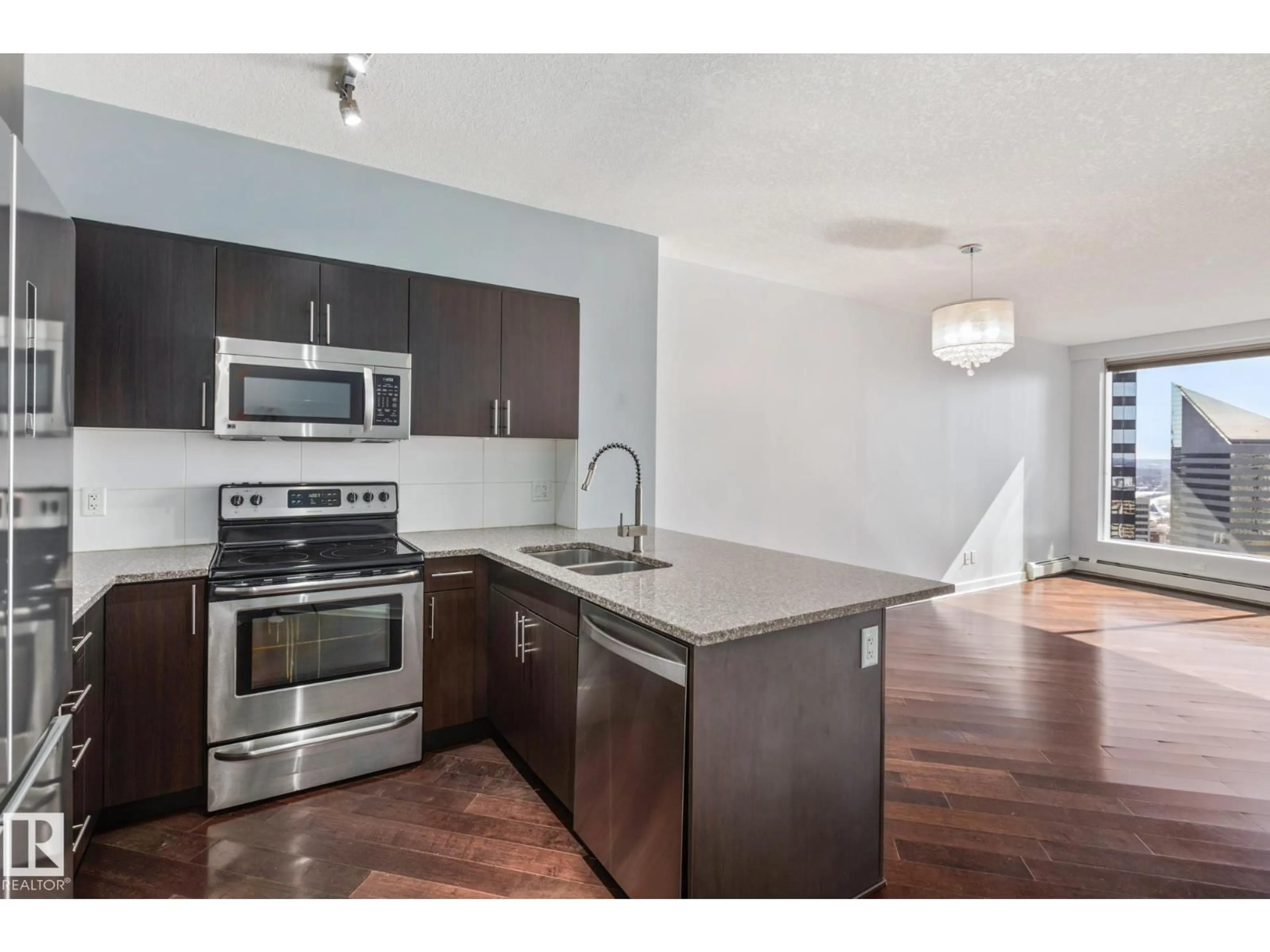 Unknown for 2304 104 ST NW, Edmonton Alberta T5J0B6