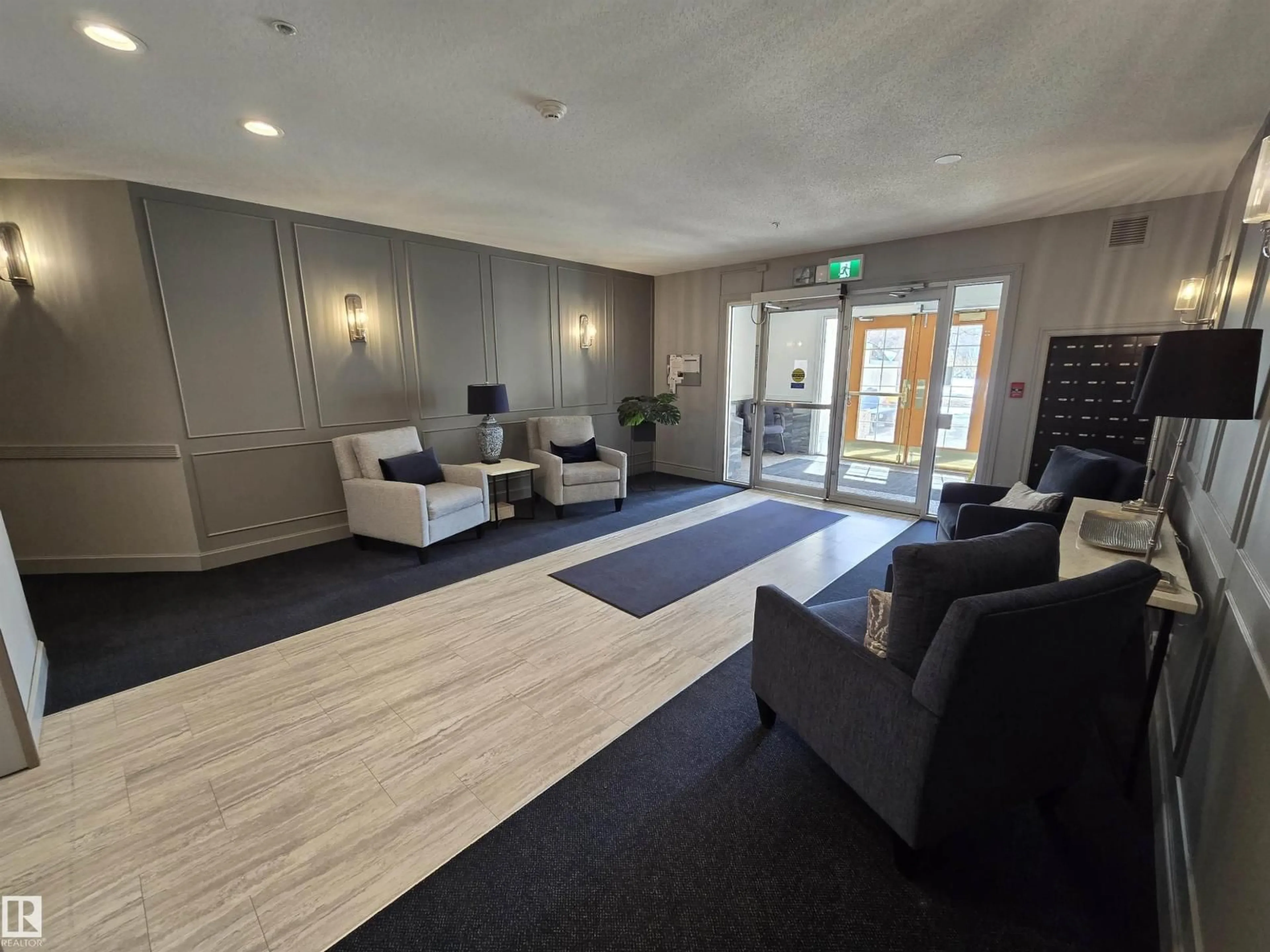 Lobby for #108 - 11650 79 AV, Edmonton Alberta T5G0P7