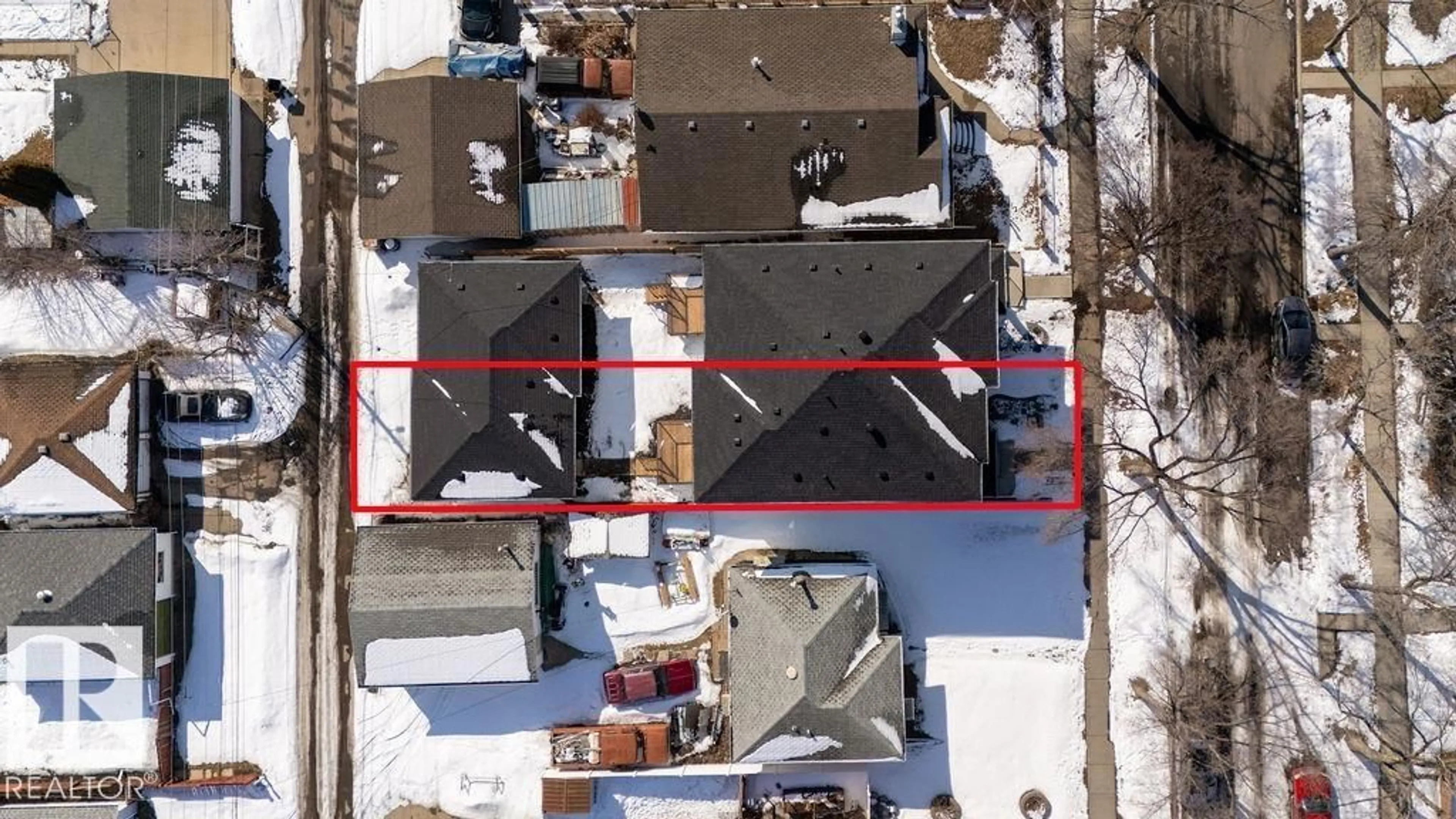A pic from outside/outdoor area/front of a property/back of a property/a pic from drone, unknown for NW - 12309 91 ST, Edmonton Alberta T5B4C6