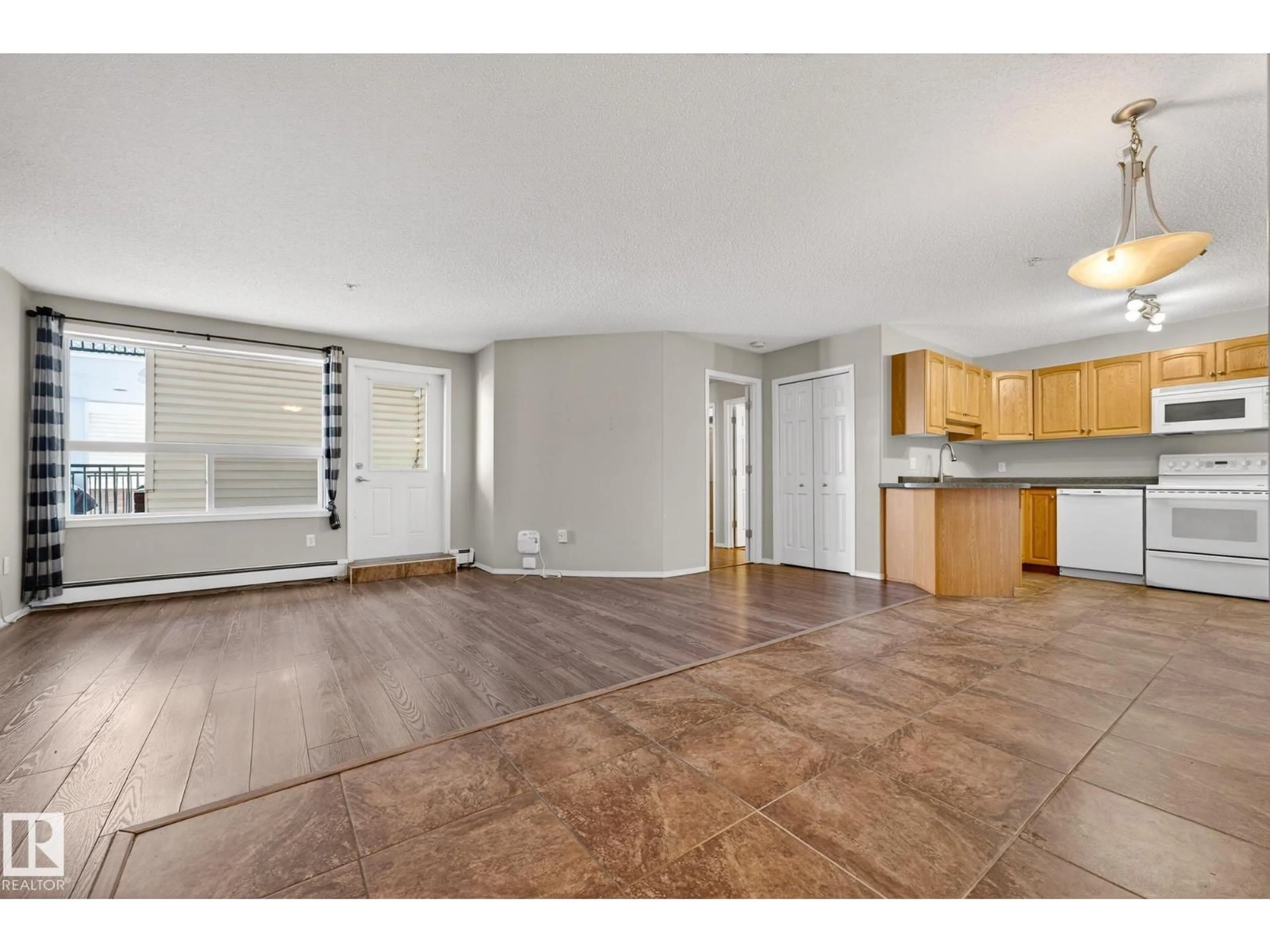 A pic of a room for NW - 120 13635 34 ST, Edmonton Alberta T5A0C3